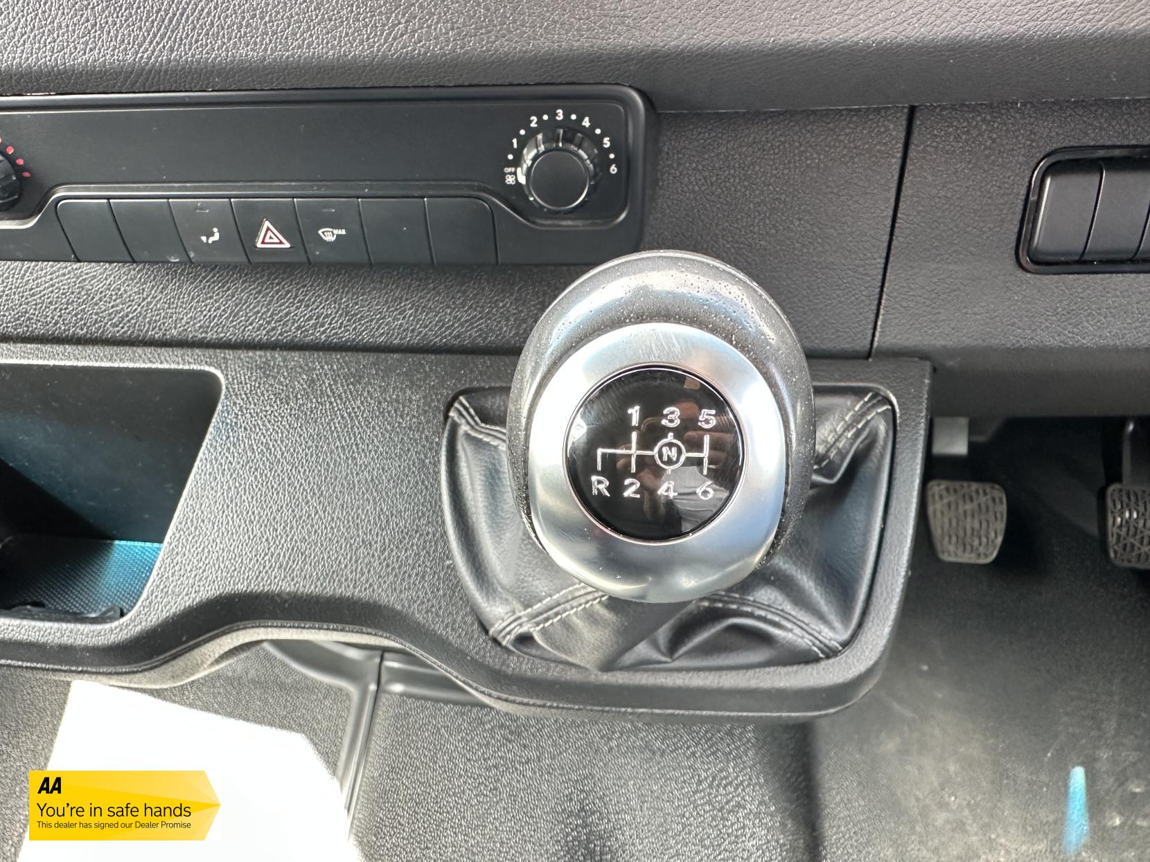 Mercedes-Benz Sprinter 2.1 311 CDI Panel Van 5dr Diesel Manual RWD L3 H2 Euro 6 (114 ps)