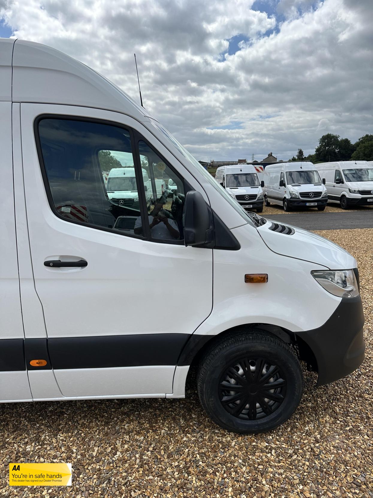 Mercedes-Benz Sprinter 2.1 311 CDI Panel Van 5dr Diesel Manual RWD L3 H2 Euro 6 (114 ps)