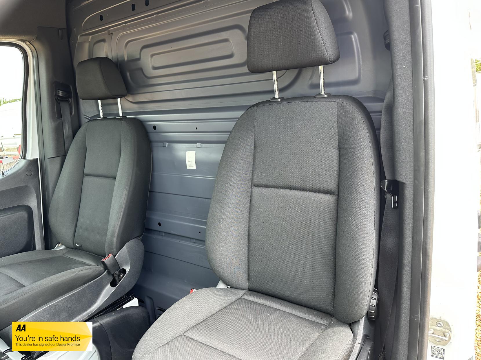 Mercedes-Benz Sprinter 2.1 311 CDI Panel Van 5dr Diesel Manual RWD L3 H2 Euro 6 (114 ps)