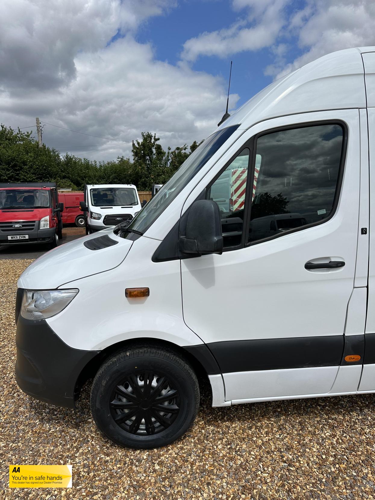 Mercedes-Benz Sprinter 2.1 311 CDI Panel Van 5dr Diesel Manual RWD L3 H2 Euro 6 (114 ps)