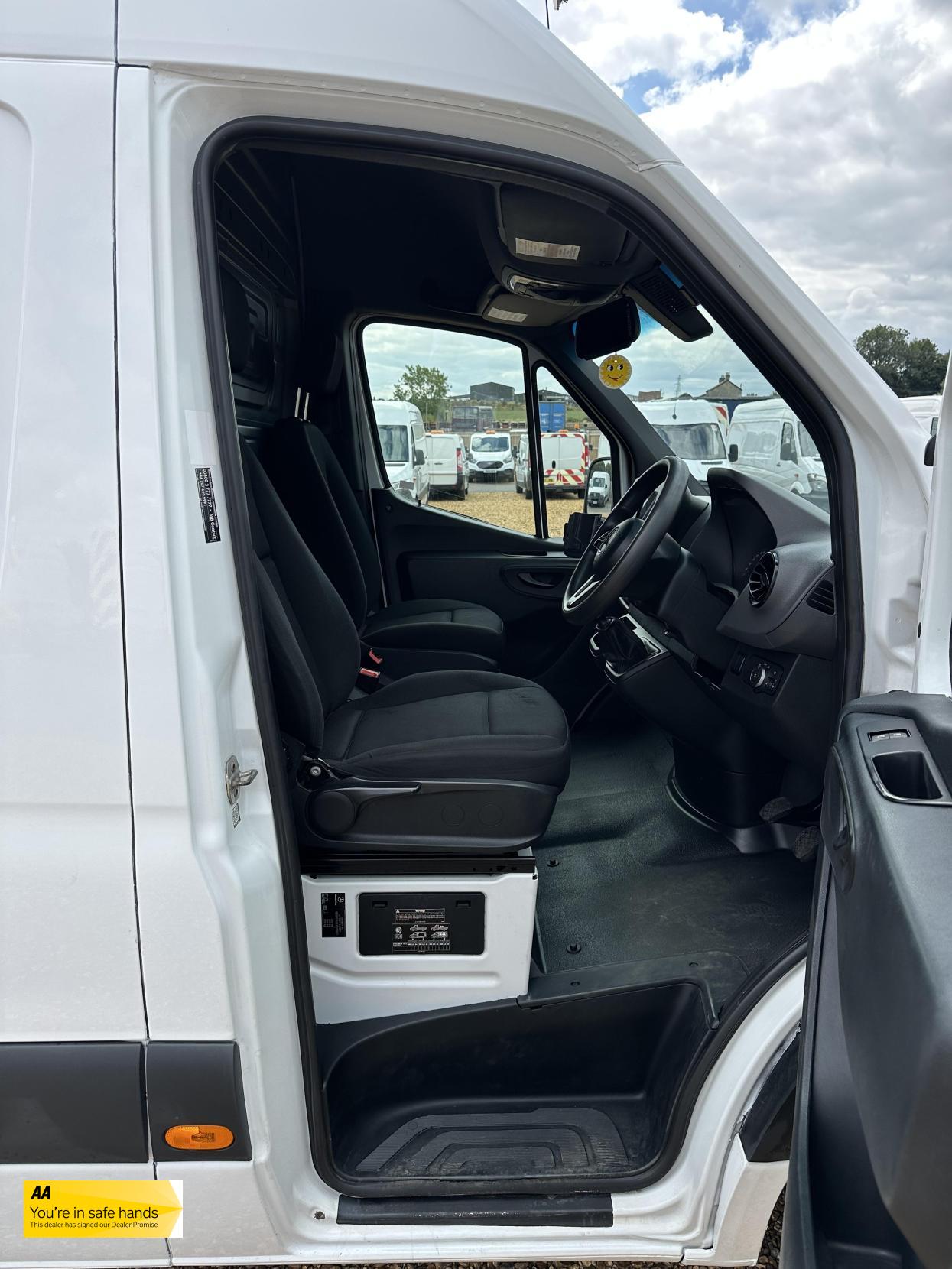 Mercedes-Benz Sprinter 2.1 311 CDI Panel Van 5dr Diesel Manual RWD L3 H2 Euro 6 (114 ps)