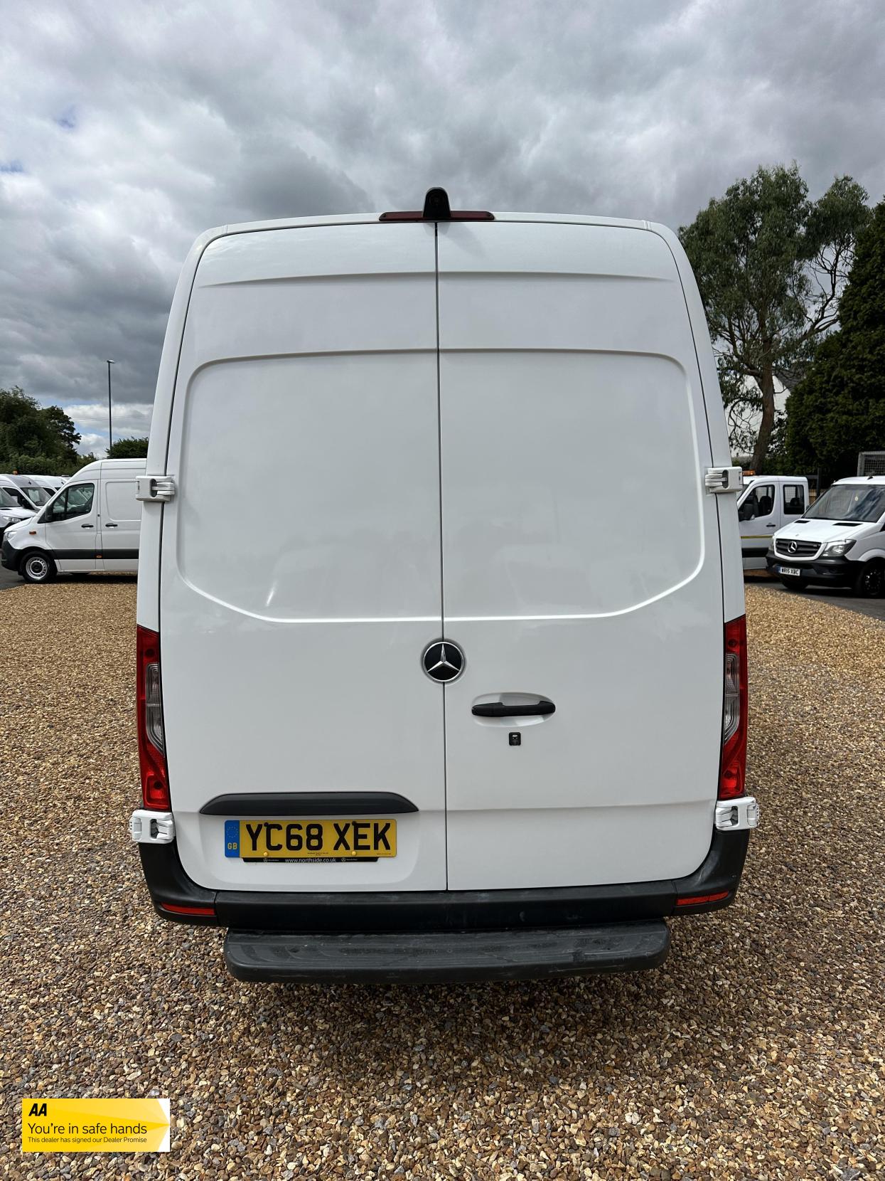 Mercedes-Benz Sprinter 2.1 311 CDI Panel Van 5dr Diesel Manual RWD L3 H2 Euro 6 (114 ps)