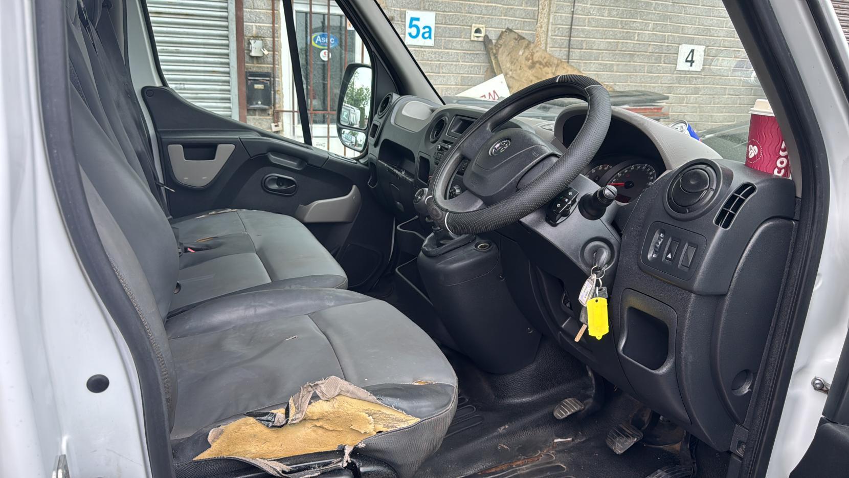Vauxhall Movano 2.3 CDTi 3500 HDT Dropside 2dr Diesel Manual RWD L2 Euro 5 (DRW) (150 ps)