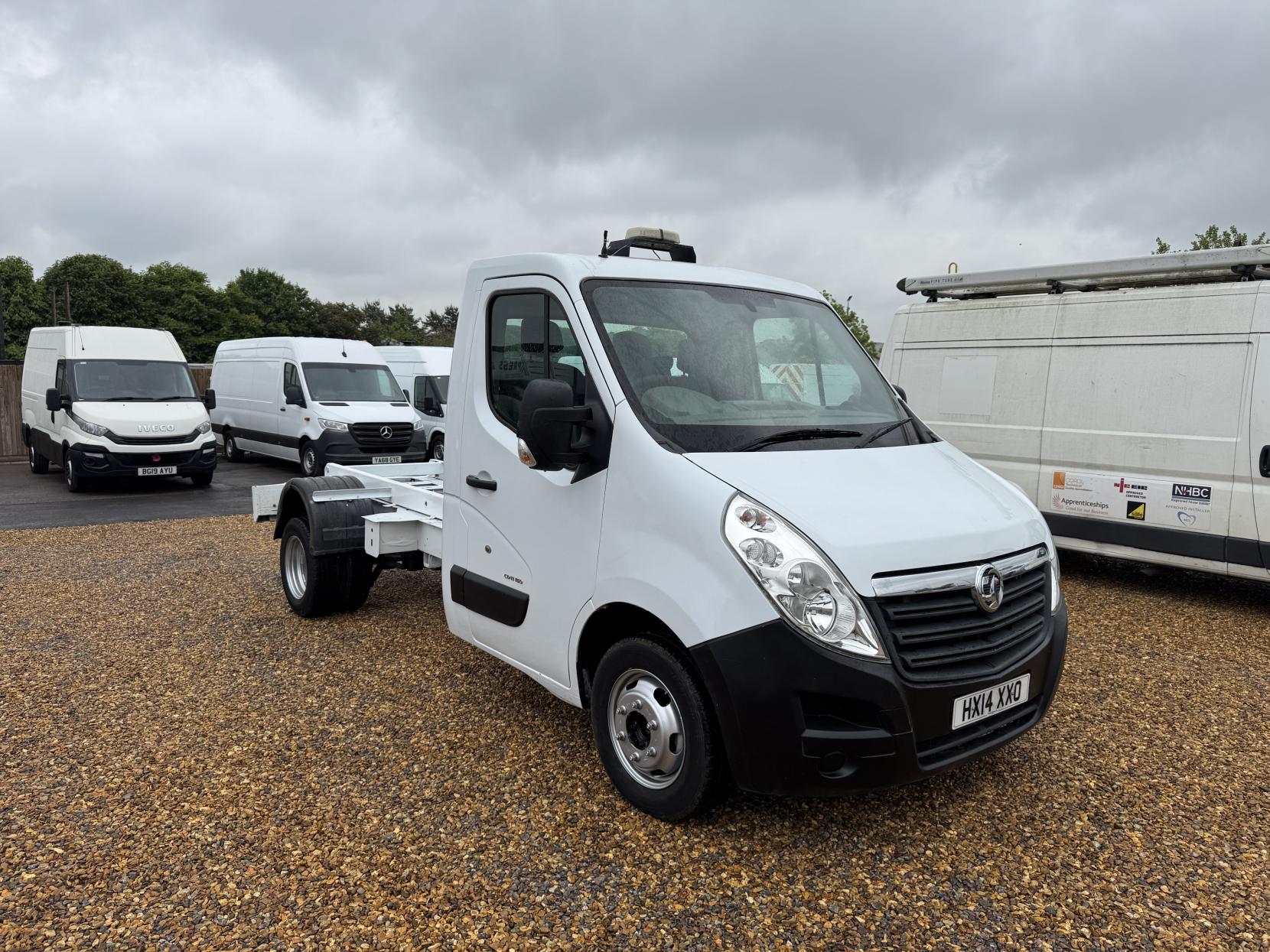 Vauxhall Movano 2.3 CDTi 3500 HDT Dropside 2dr Diesel Manual RWD L2 Euro 5 (DRW) (150 ps)