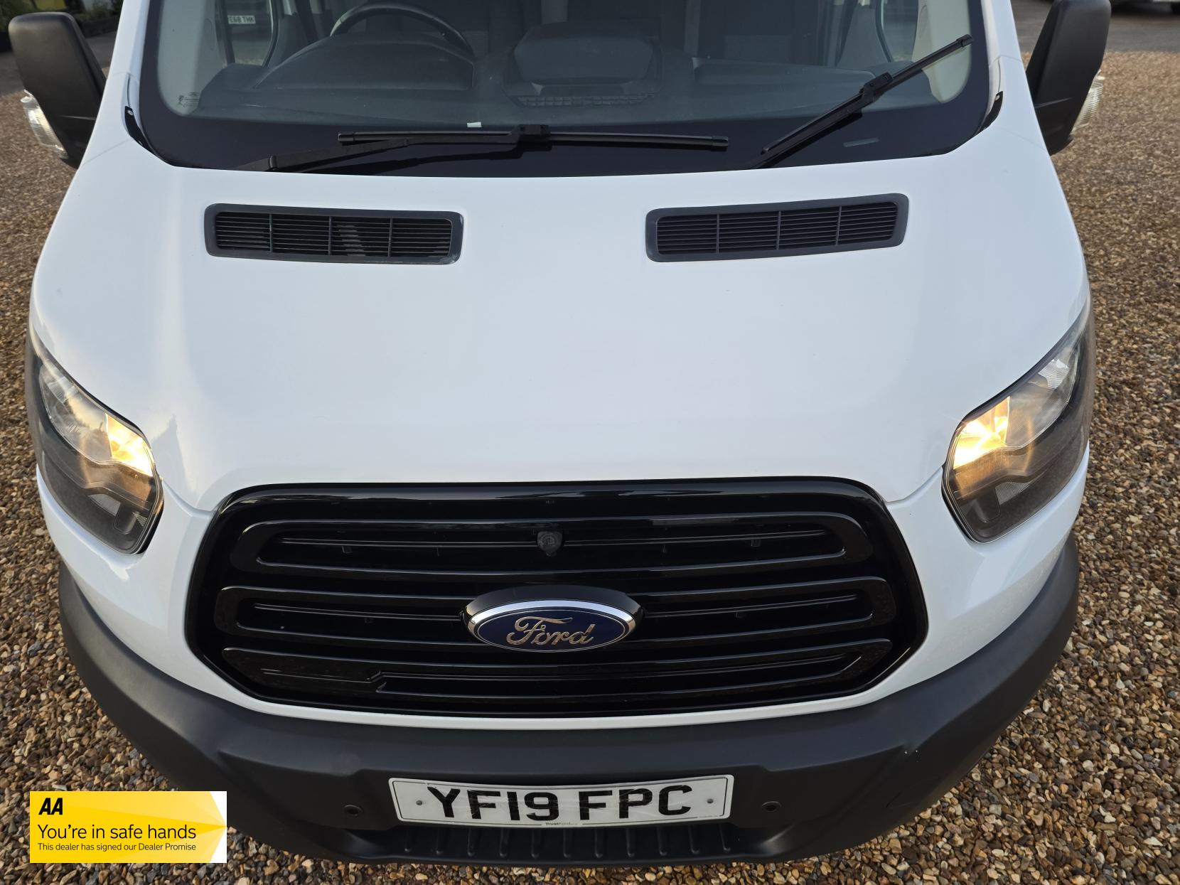 Ford Transit 2.0 350 EcoBlue Panel Van 5dr Diesel Manual RWD L2 H3 Euro 6 (130 ps)