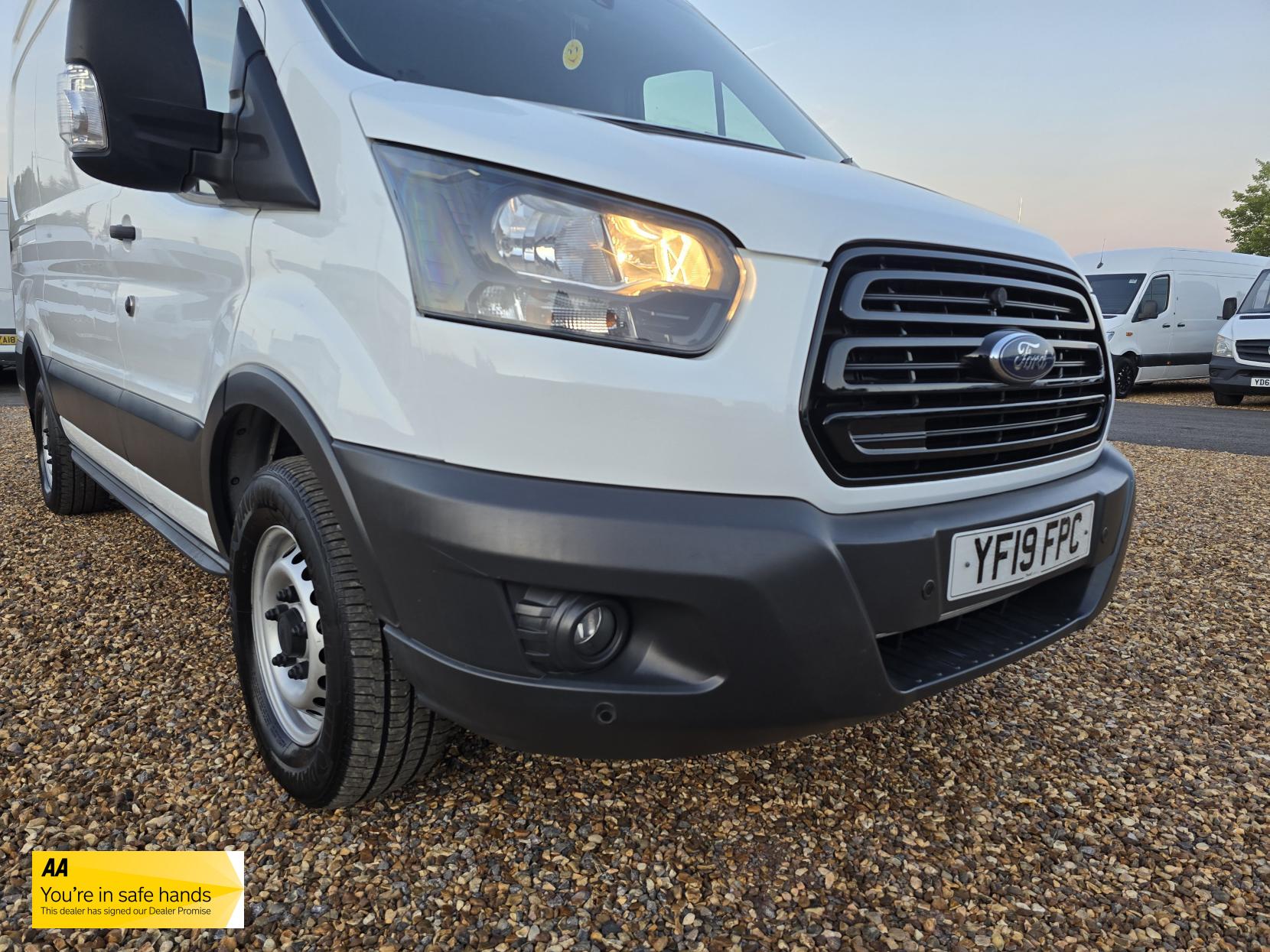 Ford Transit 2.0 350 EcoBlue Panel Van 5dr Diesel Manual RWD L2 H3 Euro 6 (130 ps)