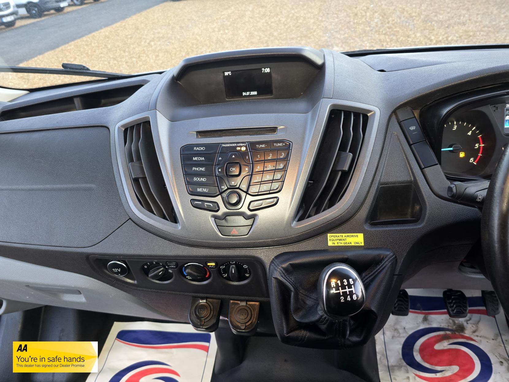 Ford Transit 2.0 350 EcoBlue Panel Van 5dr Diesel Manual RWD L2 H3 Euro 6 (130 ps)