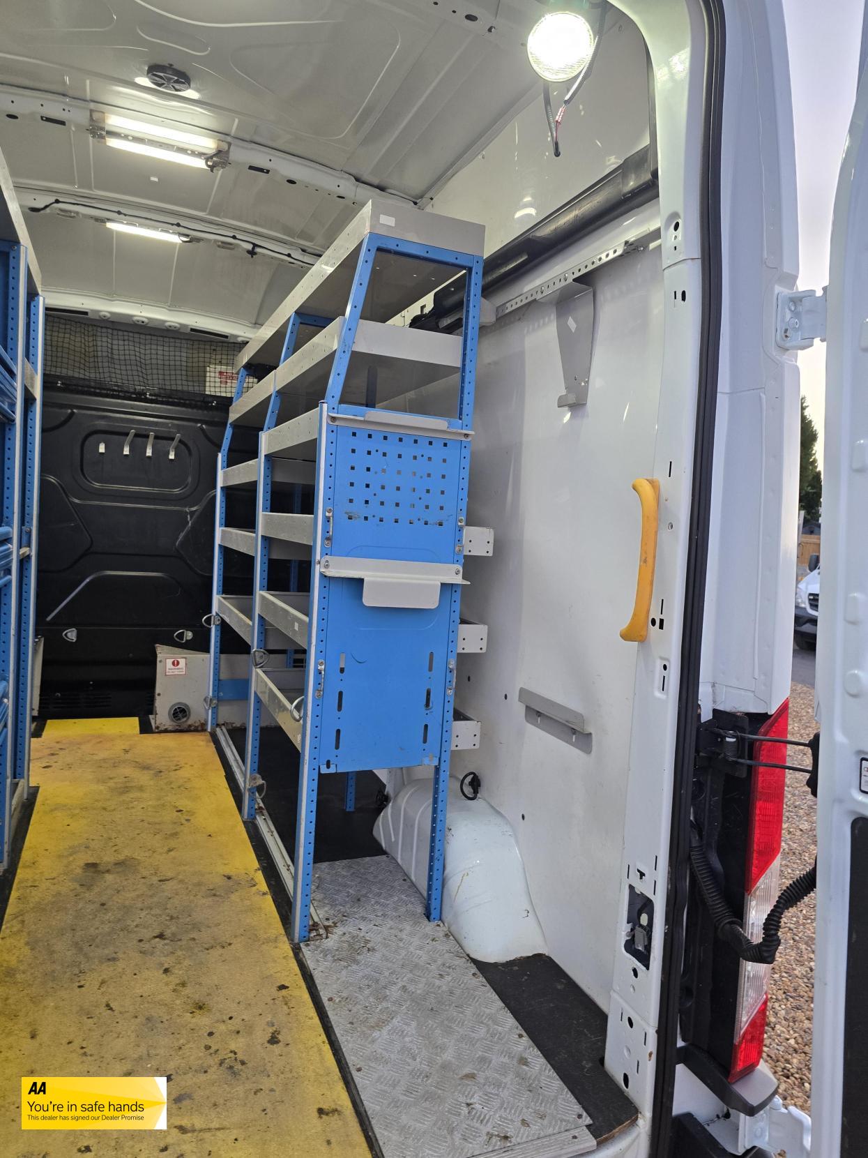 Ford Transit 2.0 350 EcoBlue Panel Van 5dr Diesel Manual RWD L2 H3 Euro 6 (130 ps)