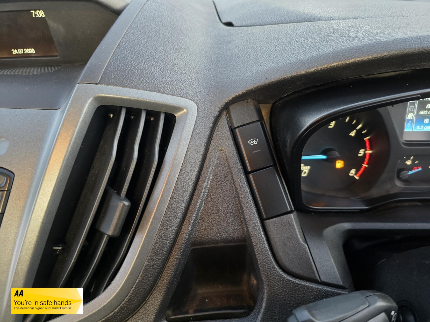 Ford Transit 2.0 350 EcoBlue Panel Van 5dr Diesel Manual RWD L2 H3 Euro 6 (130 ps)