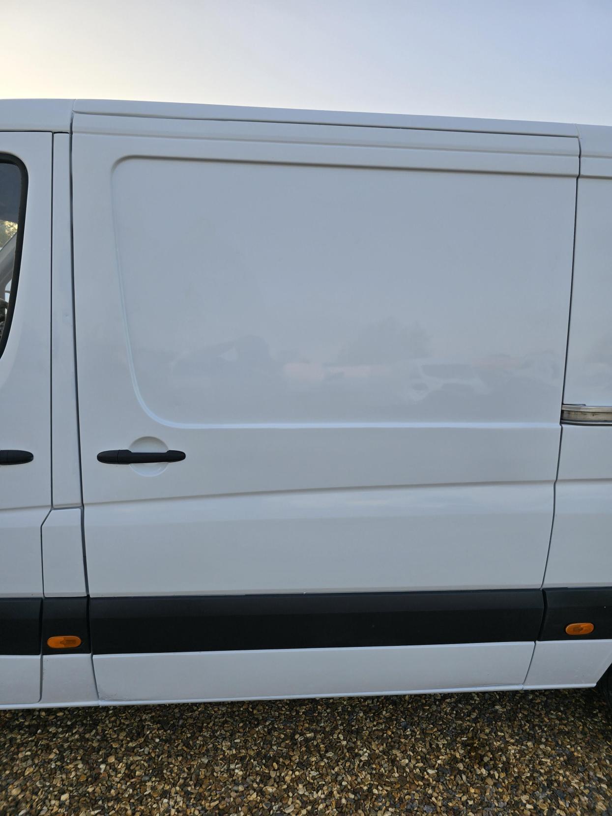 Mercedes-Benz Sprinter 2.1 313 CDi Panel Van 4dr Diesel Manual RWD L2 (129 bhp)