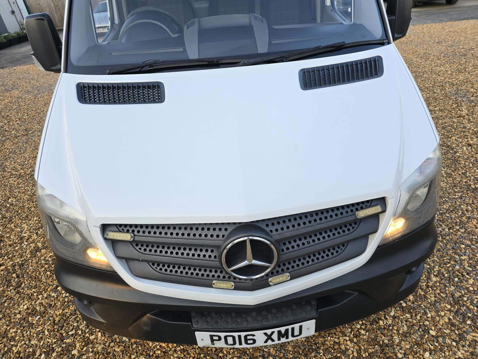 Mercedes-Benz Sprinter 2.1 313 CDi Panel Van 4dr Diesel Manual RWD L2 (129 bhp)
