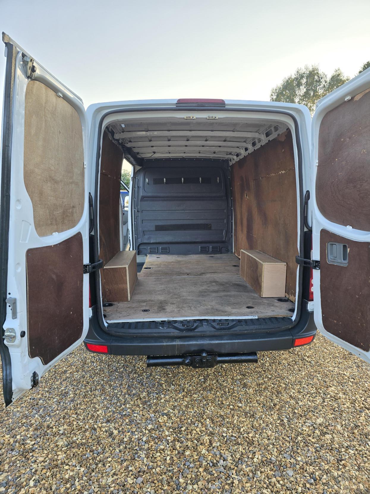 Mercedes-Benz Sprinter 2.1 313 CDi Panel Van 4dr Diesel Manual RWD L2 (129 bhp)