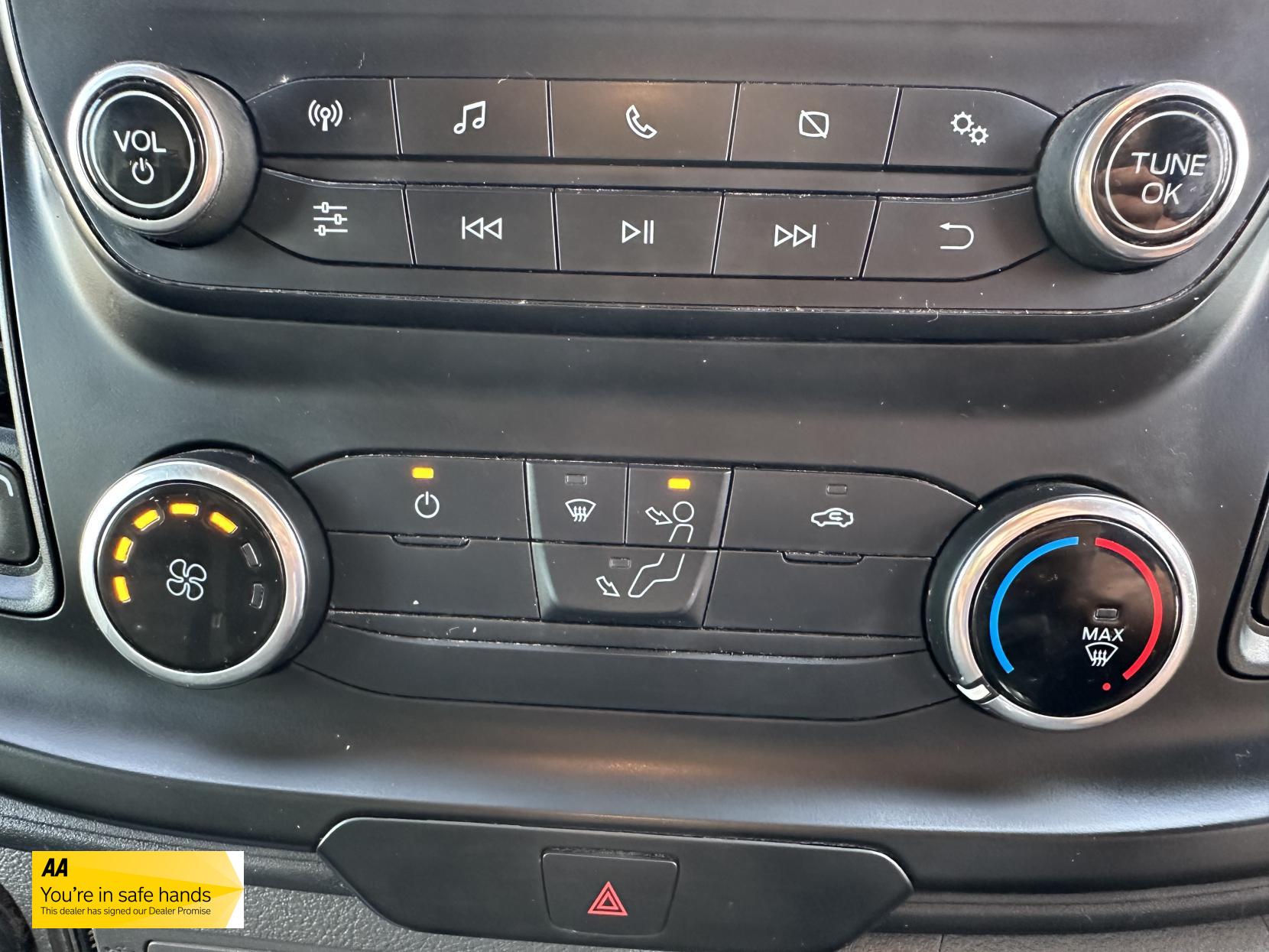 Ford Transit 2.0 350 EcoBlue Leader Panel Van 5dr Diesel Manual FWD L3 H3 Euro 6 (s/s) (170 ps)