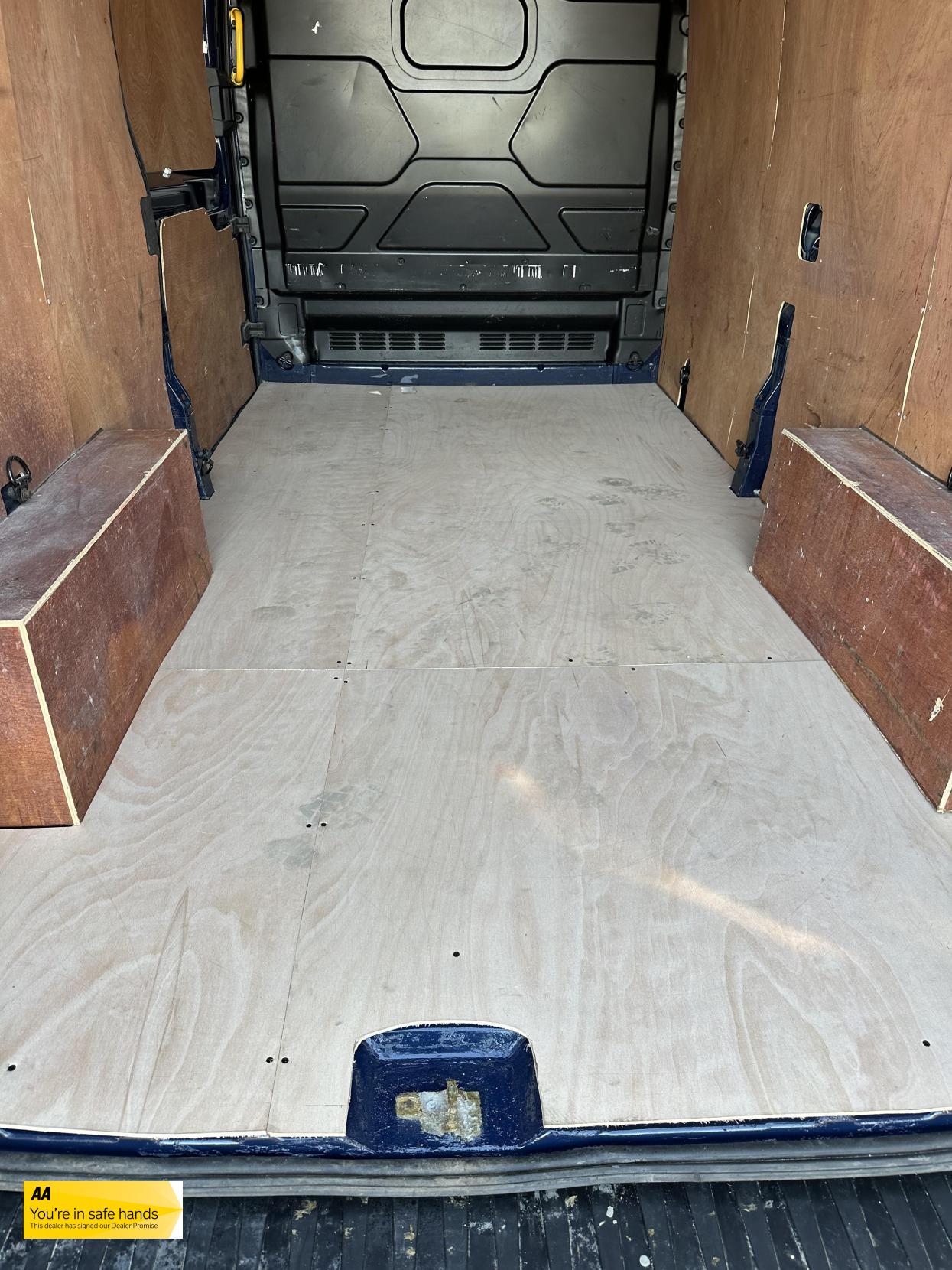Ford Transit 2.0 350 EcoBlue Leader Panel Van 5dr Diesel Manual FWD L3 H3 Euro 6 (s/s) (170 ps)