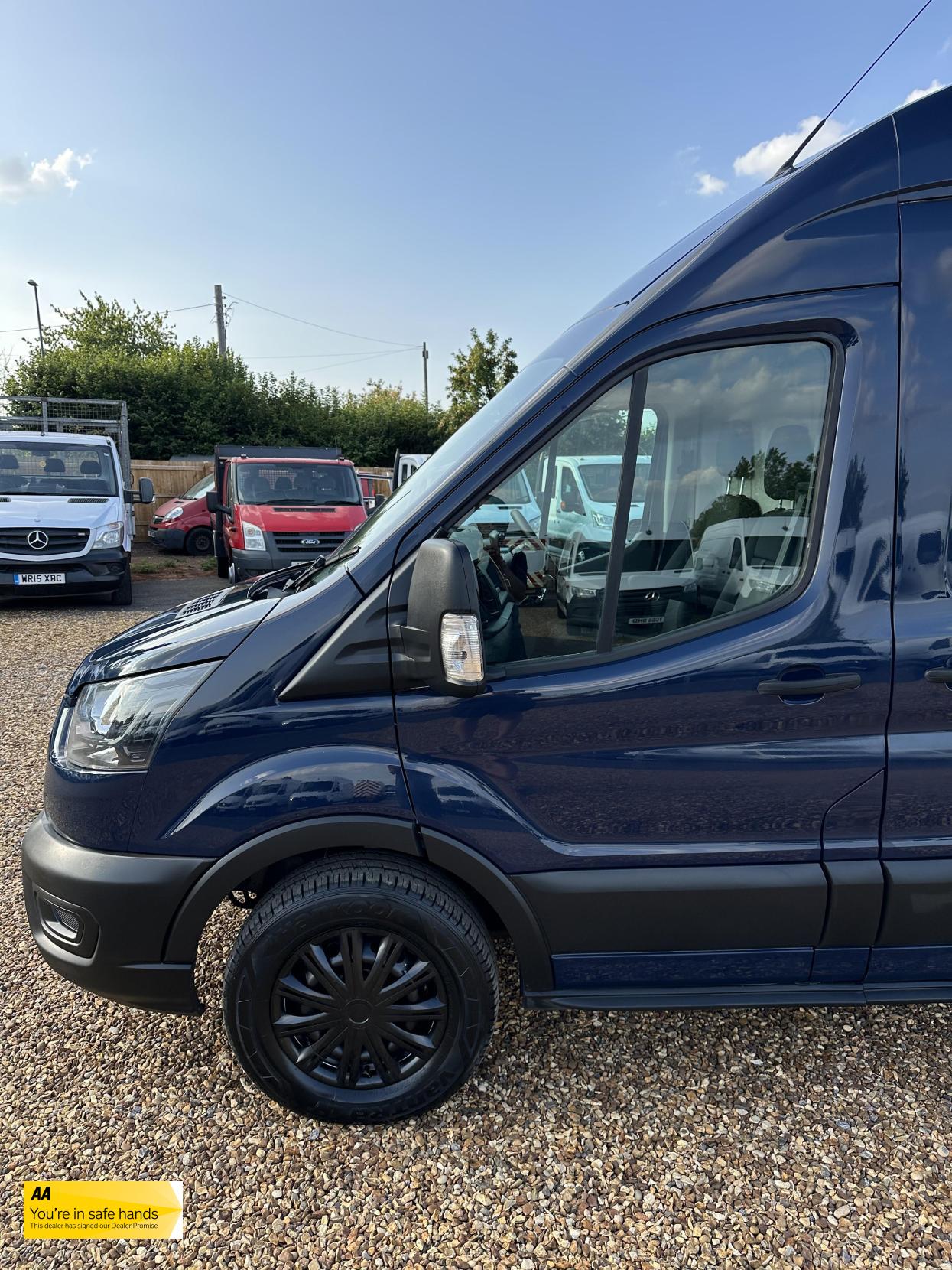 Ford Transit 2.0 350 EcoBlue Leader Panel Van 5dr Diesel Manual FWD L3 H3 Euro 6 (s/s) (170 ps)