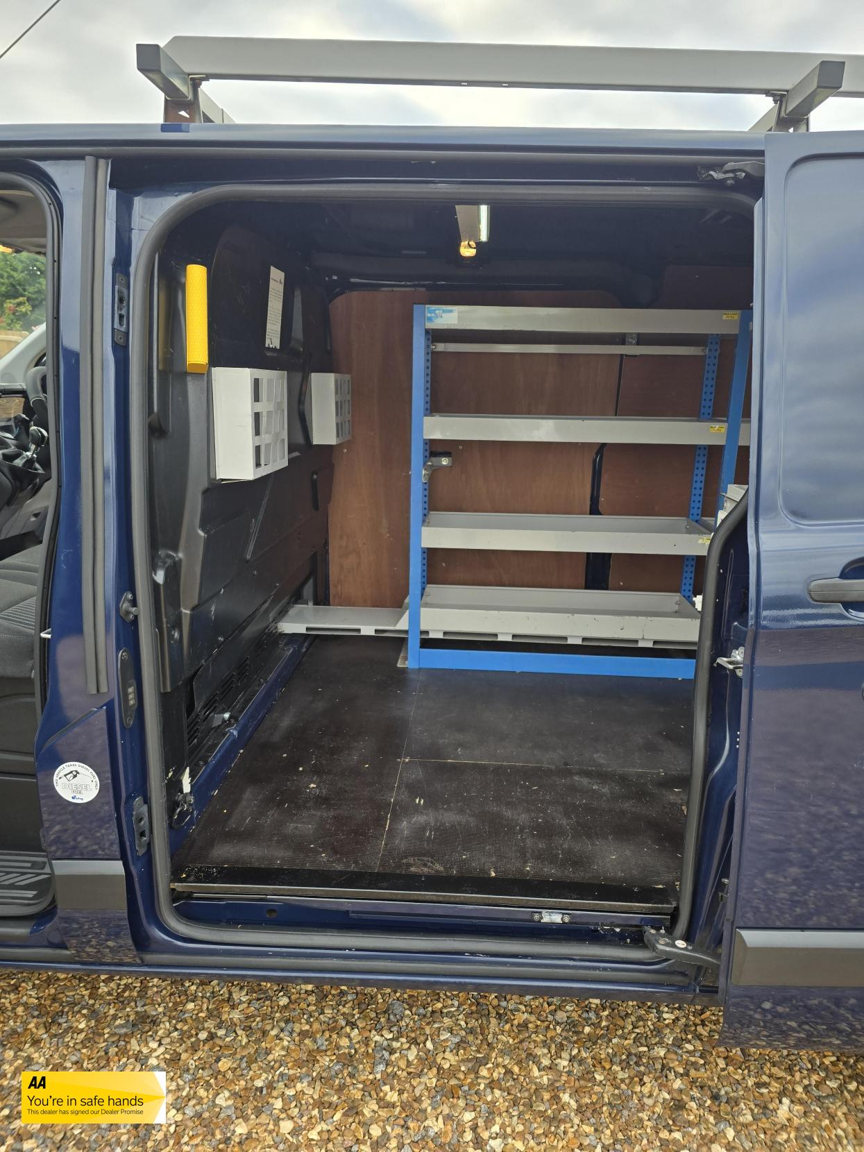 Ford Transit Custom 2.2 TDCi 330 Trend Panel Van 5dr Diesel Manual L2 H1 (197 g/km, 123 bhp)
