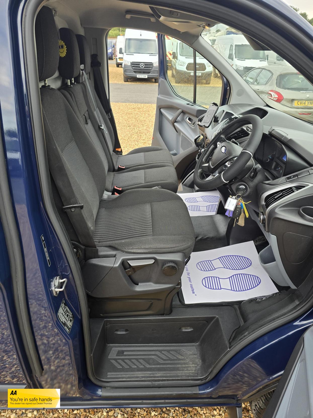 Ford Transit Custom 2.2 TDCi 330 Trend Panel Van 5dr Diesel Manual L2 H1 (197 g/km, 123 bhp)
