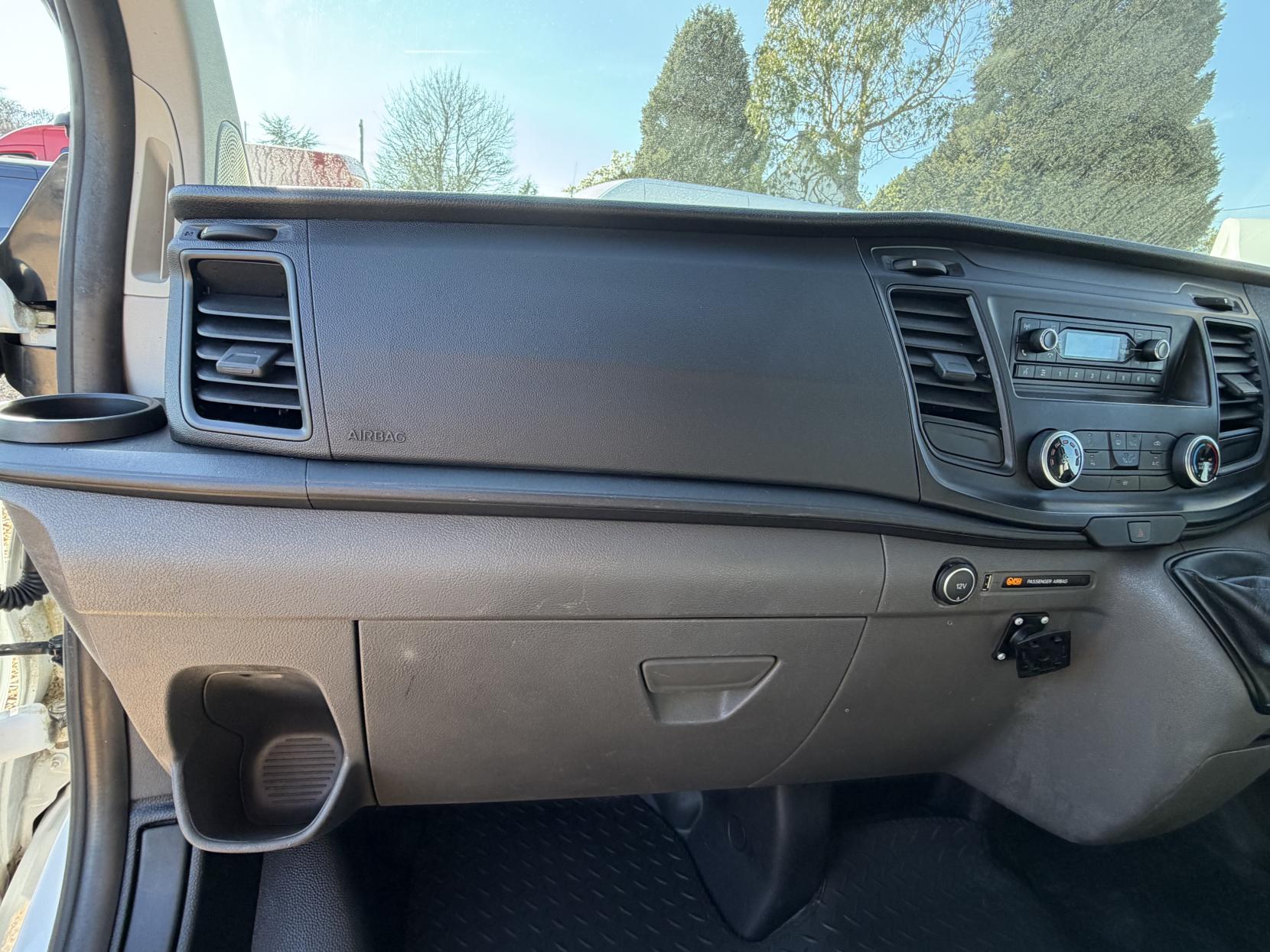 Ford Transit Custom 2.0 320 EcoBlue Panel Van 5dr Diesel Manual L2 H2 Euro 6 (130 ps)