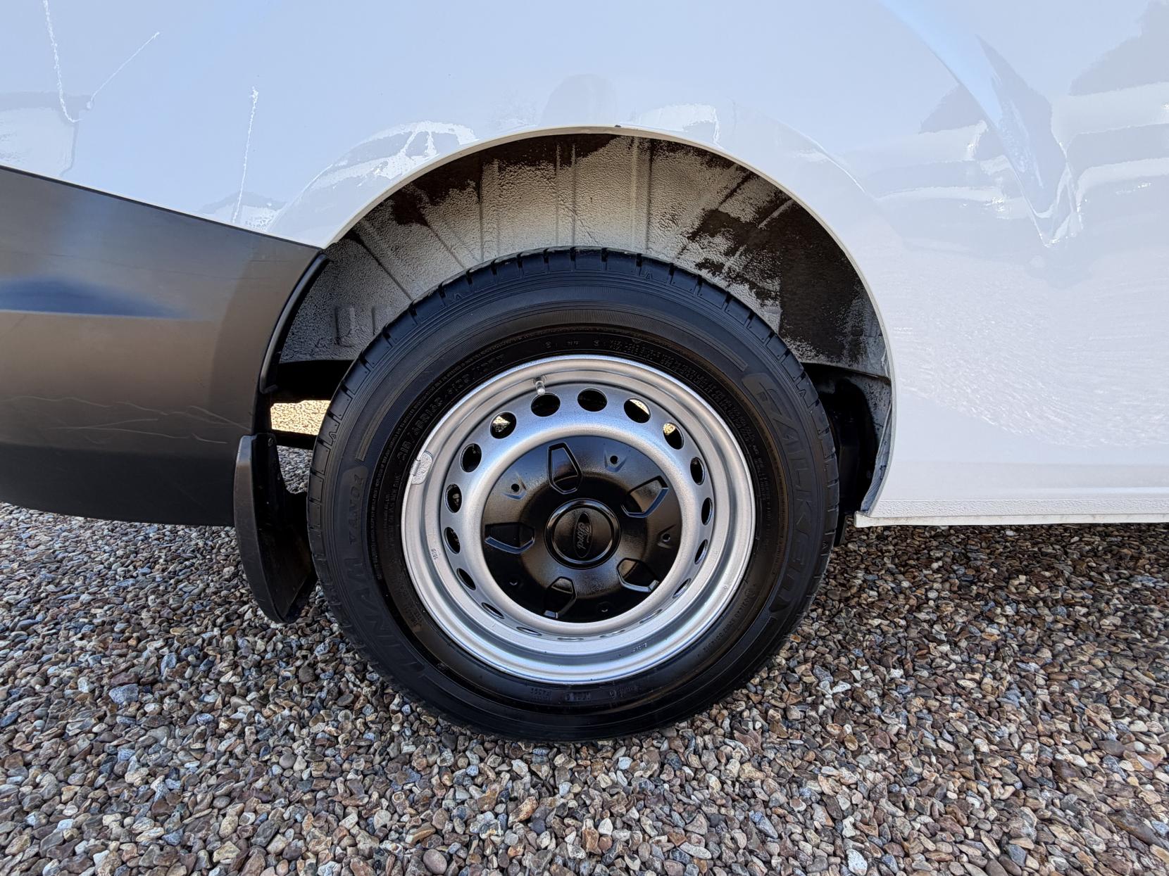 Ford Transit Custom 2.0 320 EcoBlue Panel Van 5dr Diesel Manual L2 H2 Euro 6 (130 ps)