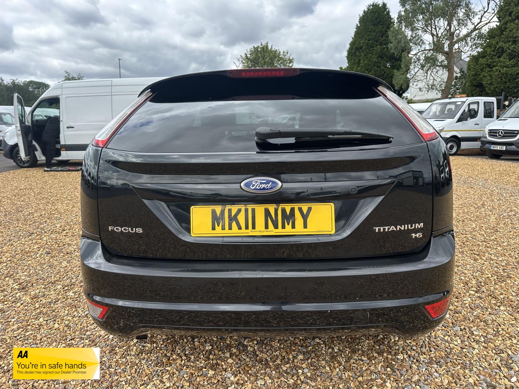 Ford Focus 1.6 Titanium Hatchback 5dr Petrol Manual (159 g/km, 99 bhp)