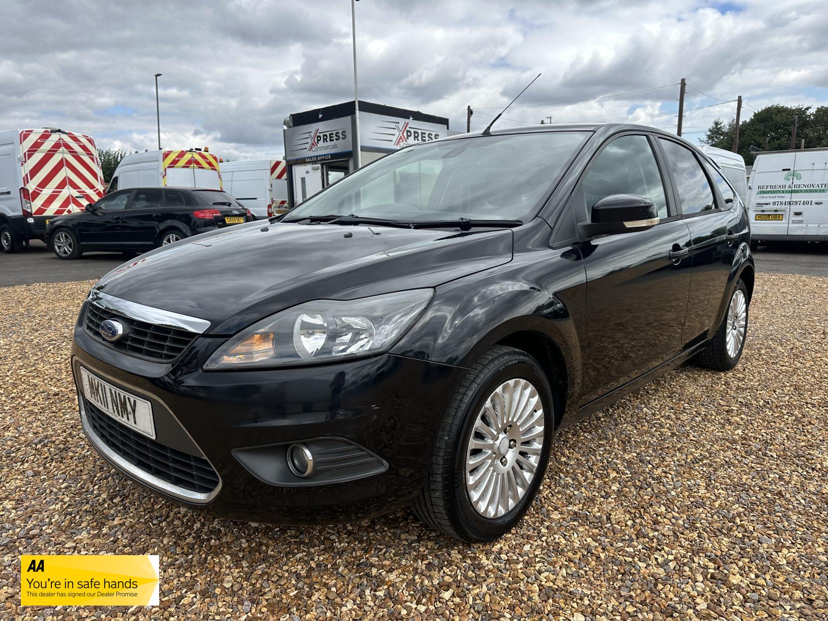 Ford Focus 1.6 Titanium Hatchback 5dr Petrol Manual (159 g/km, 99 bhp)