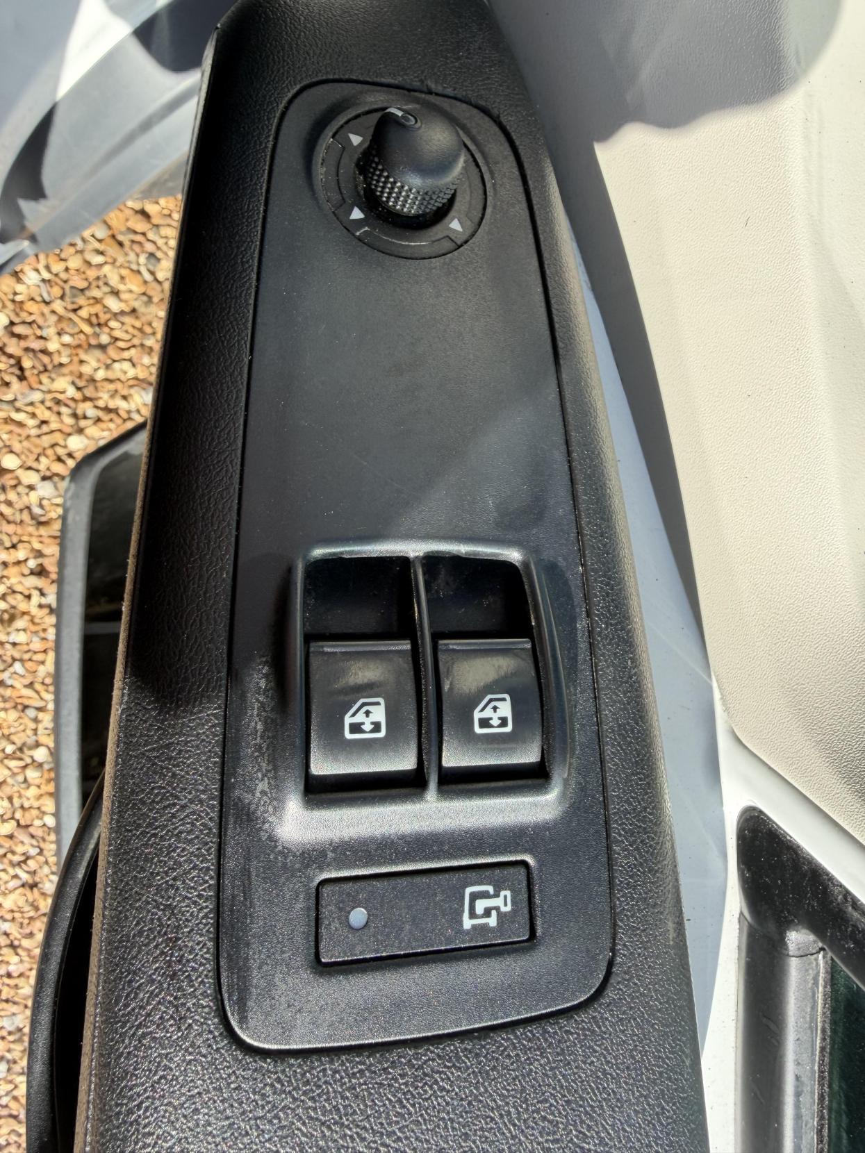 Citroen Relay 2.2 HDi 35 Panel Van 5dr Diesel Manual L4 High Roof Euro 5 (Heavy) (130 ps)