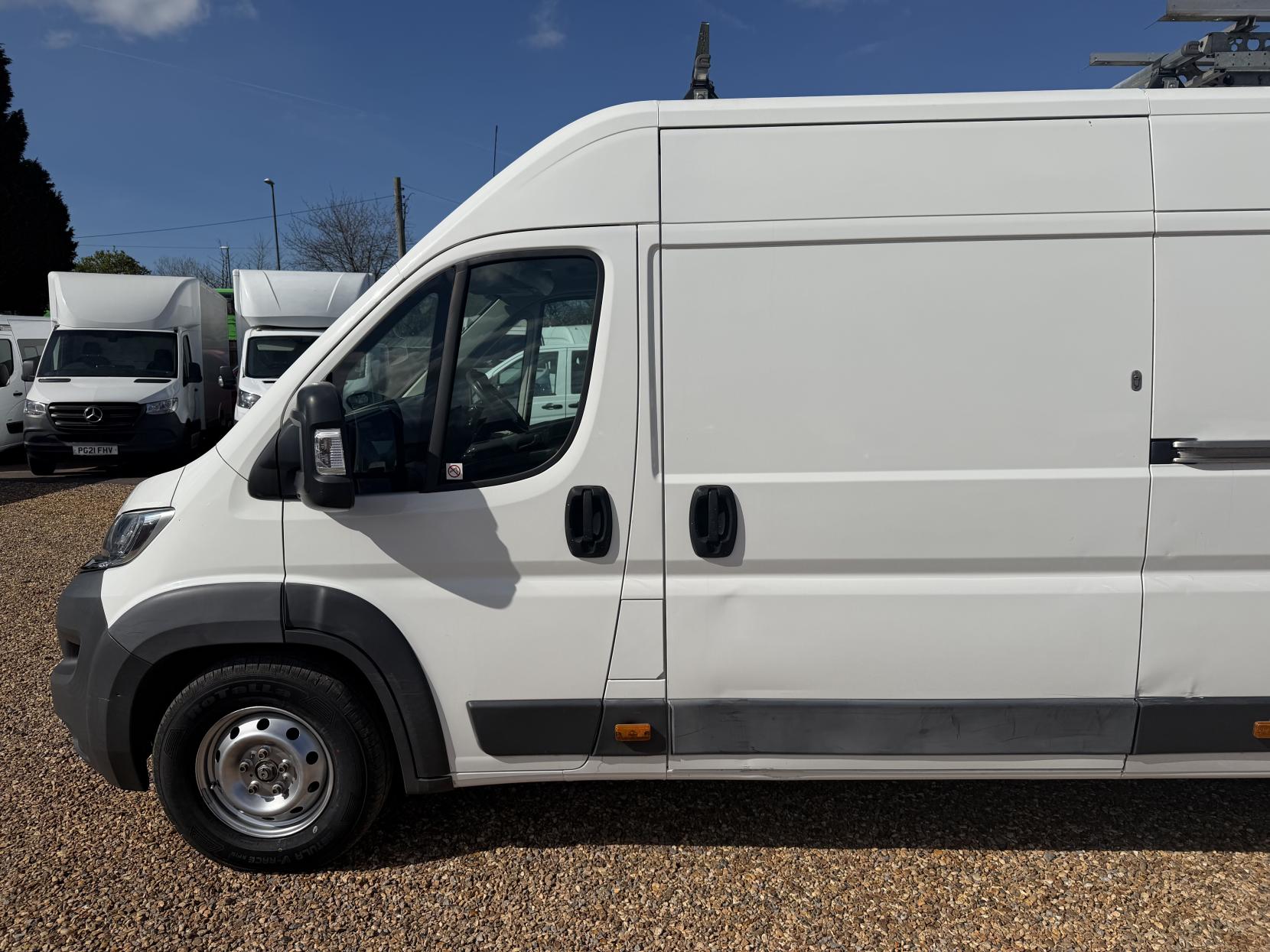 Citroen Relay 2.2 HDi 35 Panel Van 5dr Diesel Manual L4 High Roof Euro 5 (Heavy) (130 ps)
