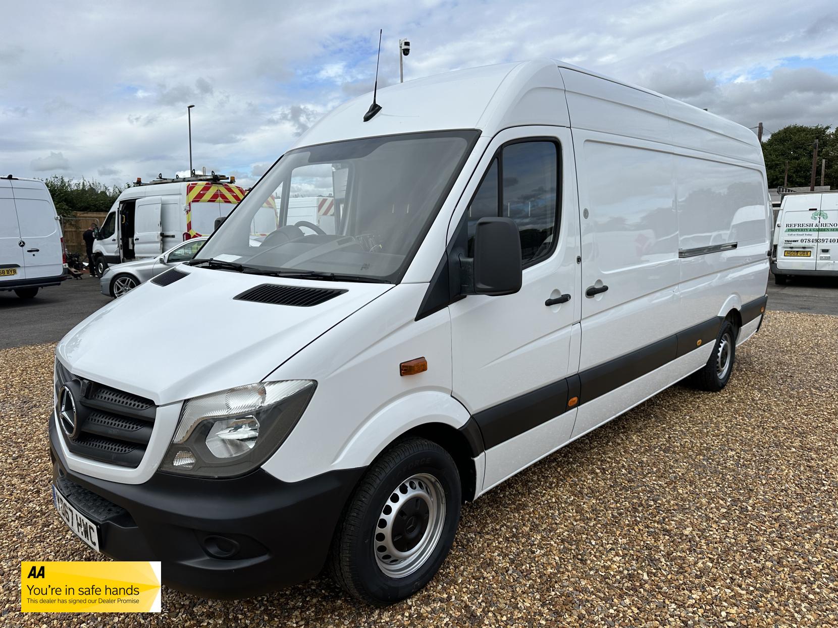Mercedes-Benz Sprinter 2.1 311 CDi Panel Van 5dr Diesel Manual RWD L3 H3 (234 g/km, 112 bhp)