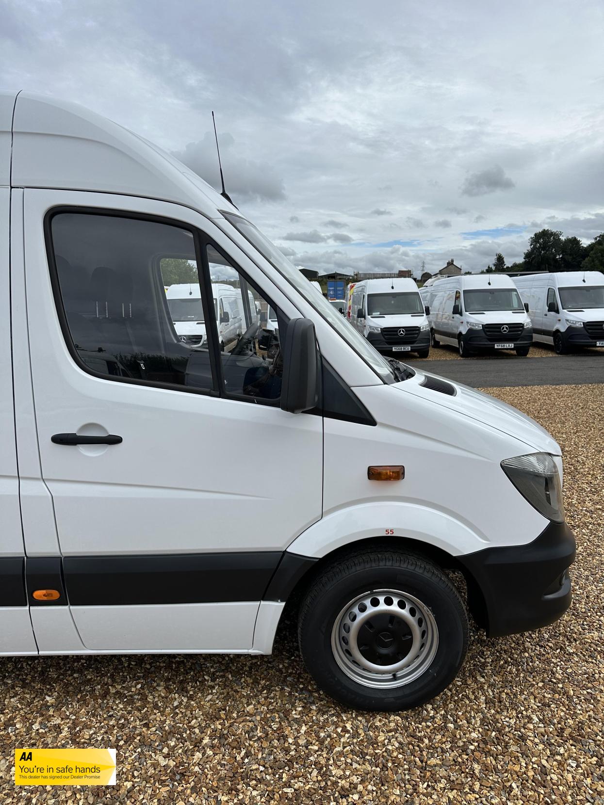 Mercedes-Benz Sprinter 2.1 311 CDi Panel Van 5dr Diesel Manual RWD L3 H3 (234 g/km, 112 bhp)