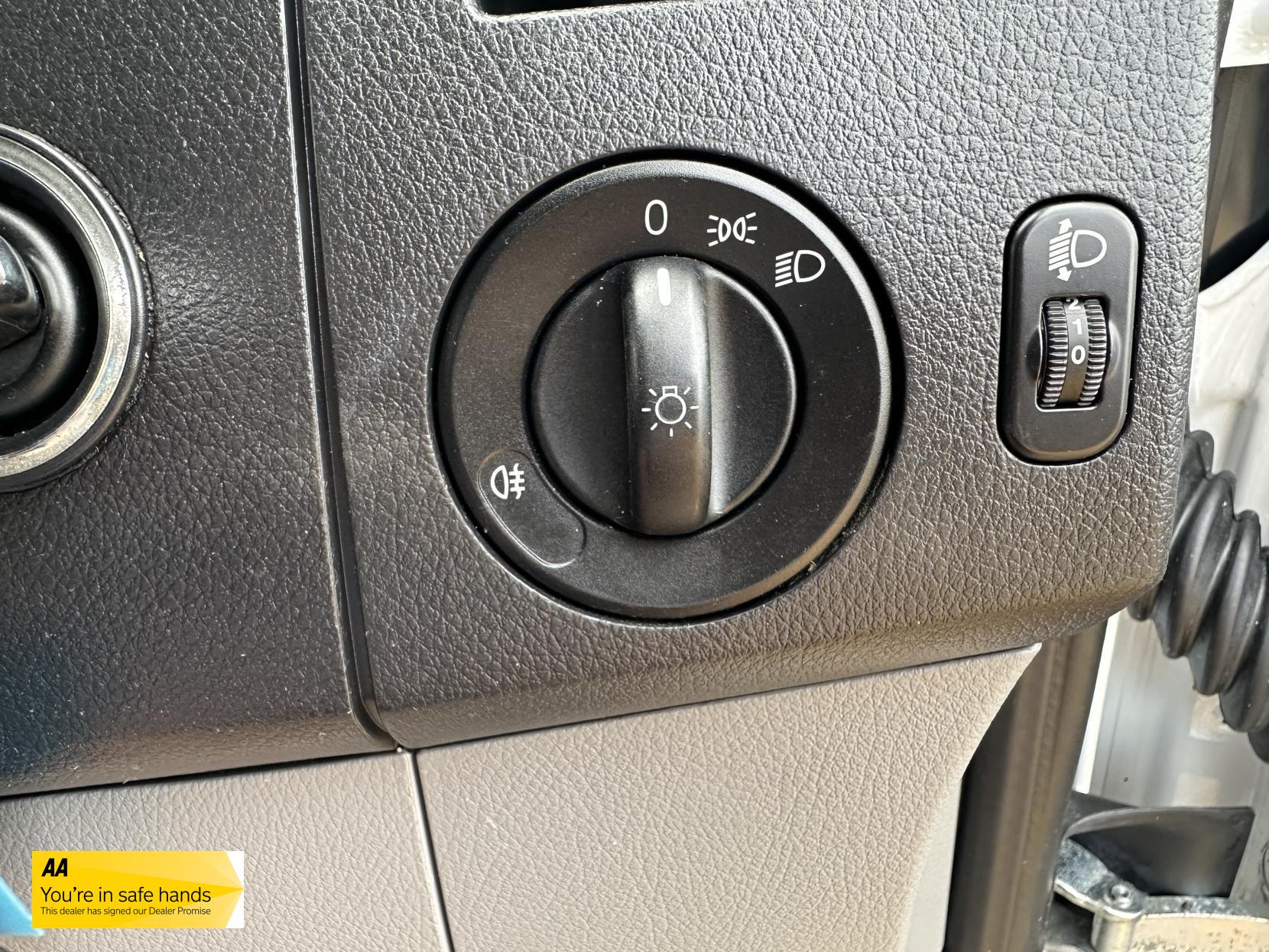 Mercedes-Benz Sprinter 2.1 311 CDi Panel Van 5dr Diesel Manual RWD L3 H3 (234 g/km, 112 bhp)