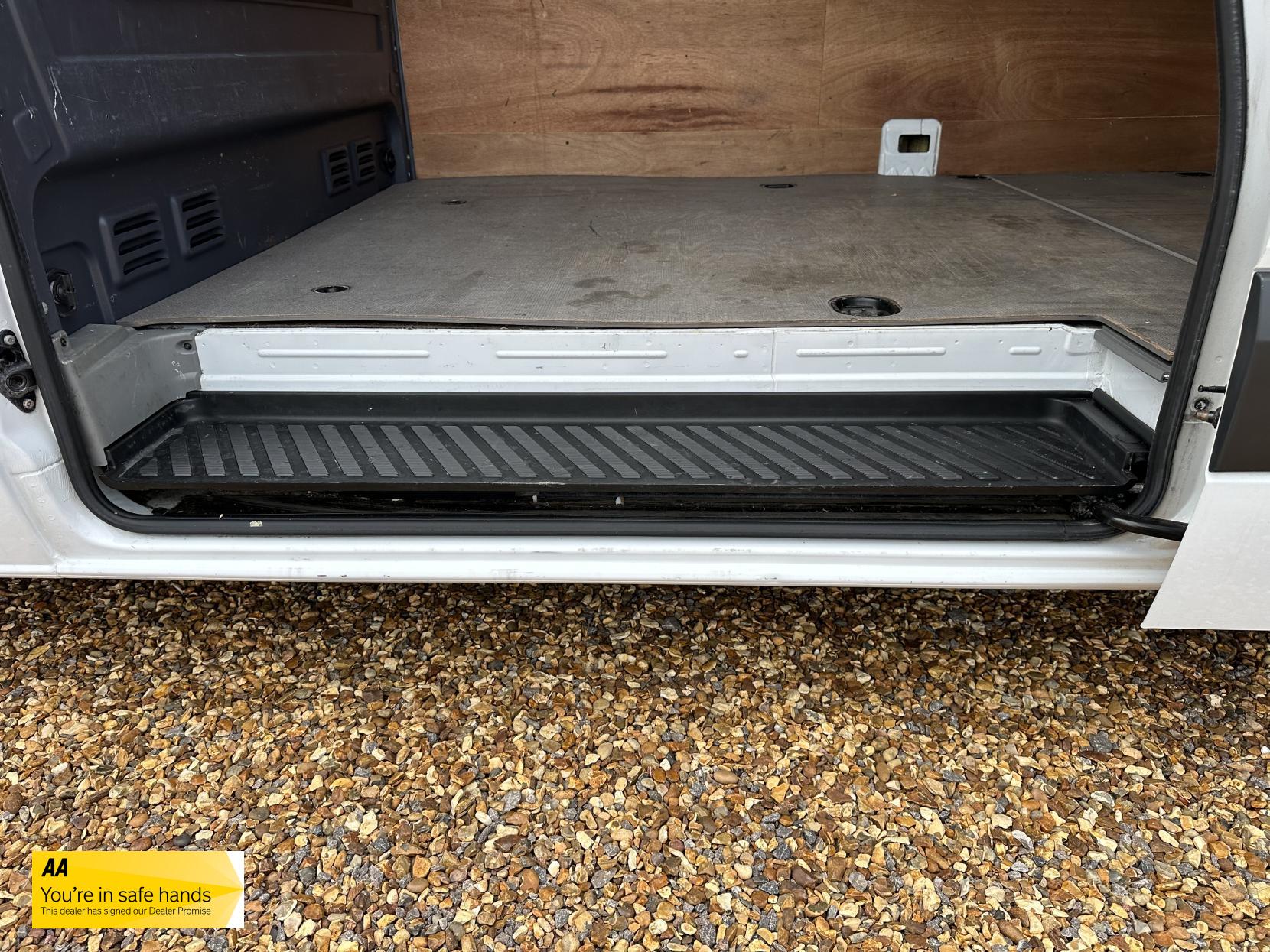 Mercedes-Benz Sprinter 2.1 311 CDi Panel Van 5dr Diesel Manual RWD L3 H3 (234 g/km, 112 bhp)
