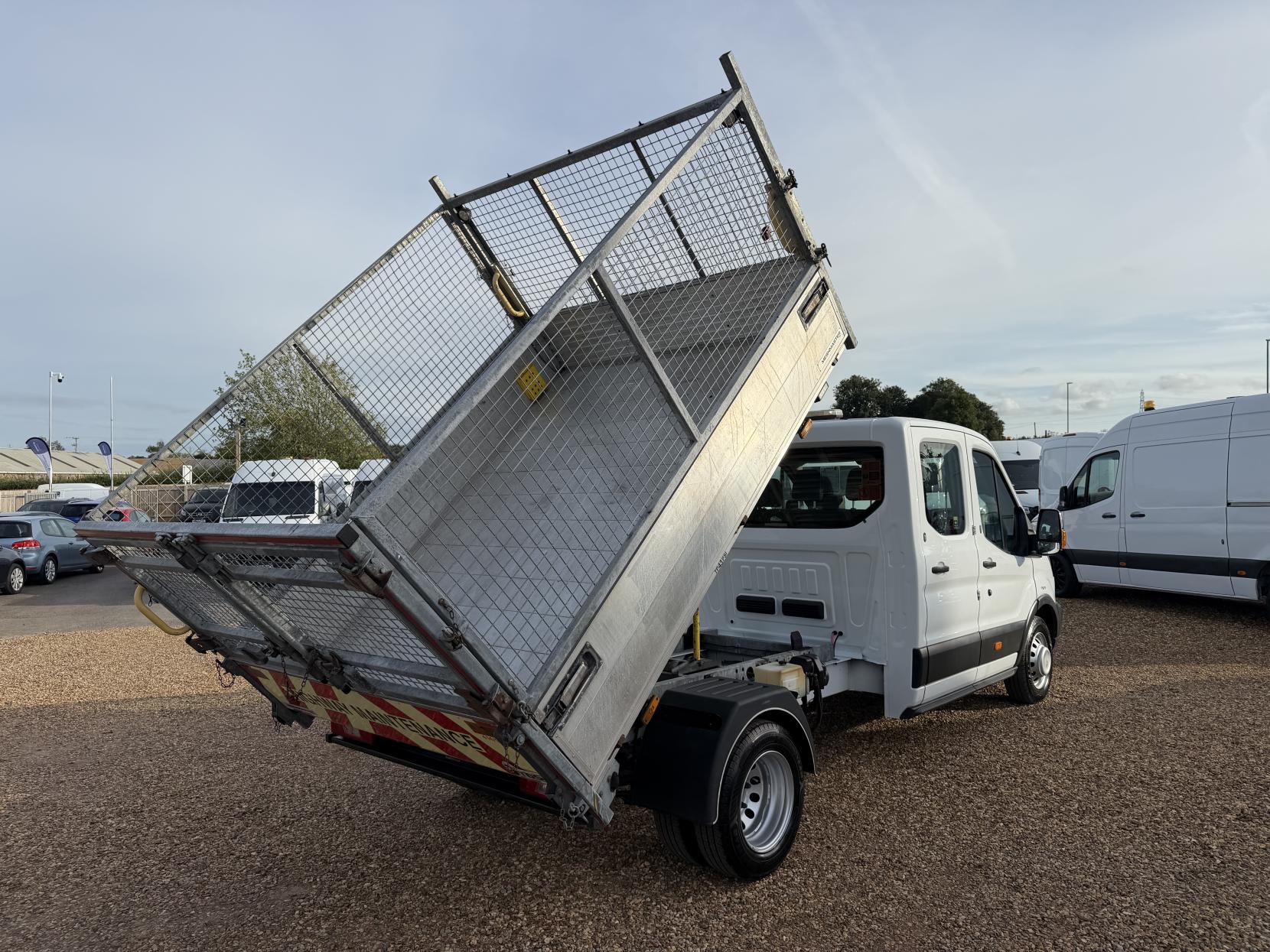 2018 Ford Transit 2.0 350 EcoBlue Chassis Double Cab 4dr Diesel Manual RWD L3 H1 Euro 6 (DRW) (105 ps) - Thumbnail 11