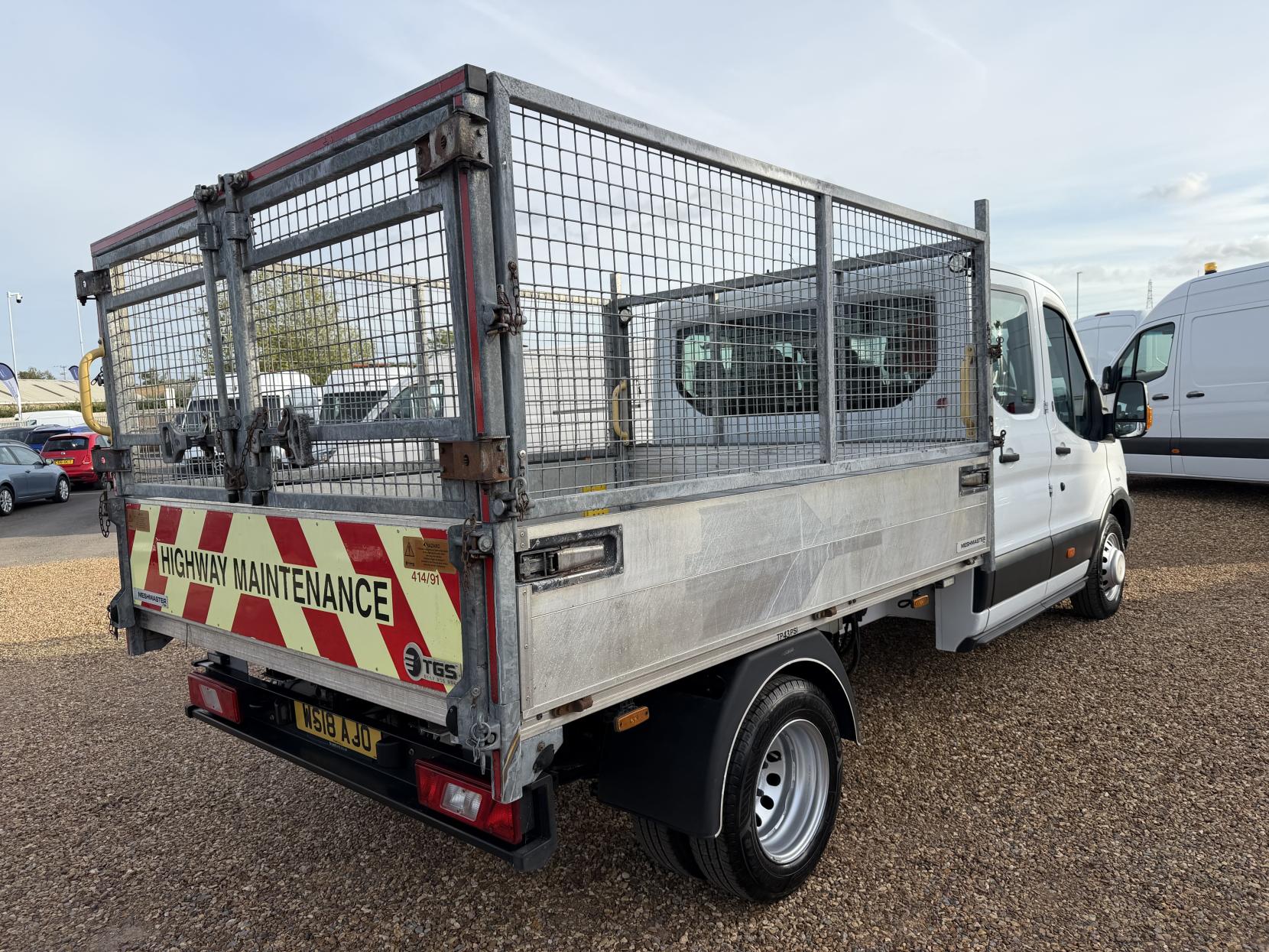 2018 Ford Transit 2.0 350 EcoBlue Chassis Double Cab 4dr Diesel Manual RWD L3 H1 Euro 6 (DRW) (105 ps) - Thumbnail 15