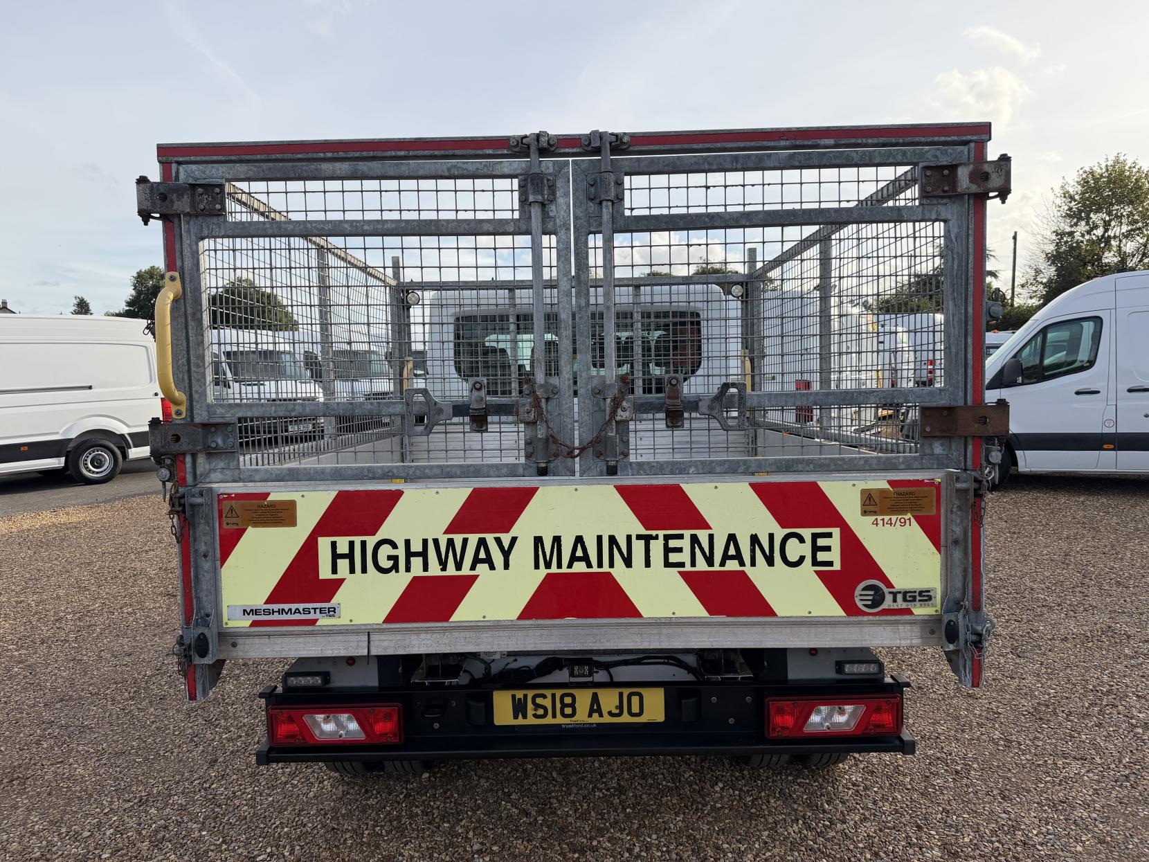 2018 Ford Transit 2.0 350 EcoBlue Chassis Double Cab 4dr Diesel Manual RWD L3 H1 Euro 6 (DRW) (105 ps) - Thumbnail 16