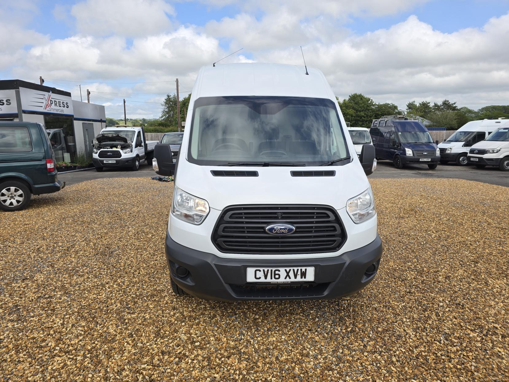 Ford Transit 2.2 TDCi 350 Panel Van 5dr Diesel Manual RWD L2 H3 Euro 5 (155 ps)