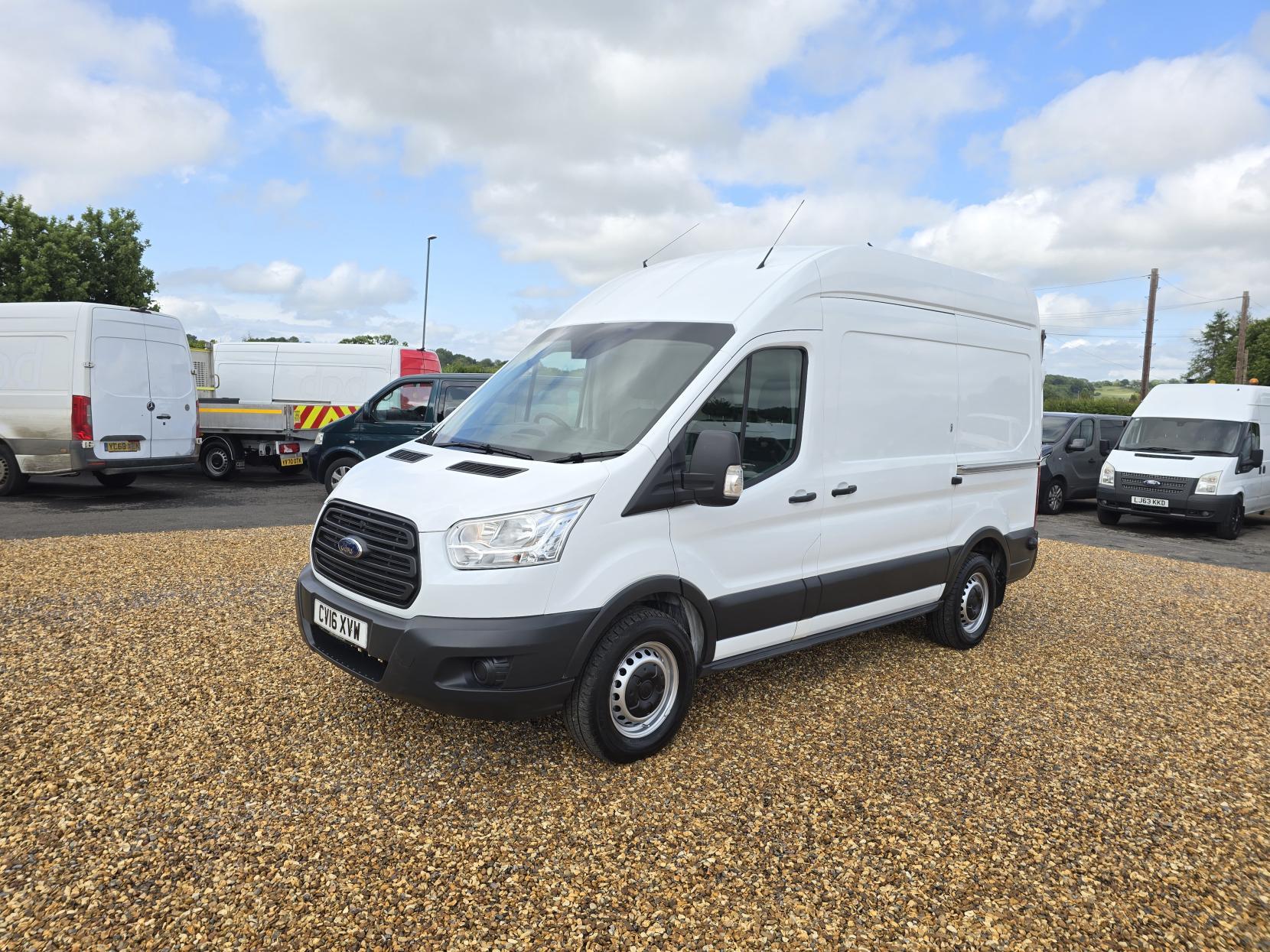 Ford Transit 2.2 TDCi 350 Panel Van 5dr Diesel Manual RWD L2 H3 Euro 5 (155 ps)