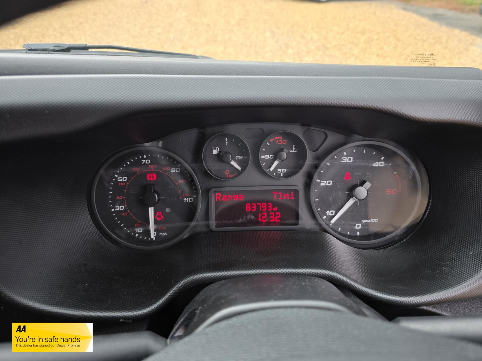 Iveco Daily 2.3D HPI 12V 35S 3520 Panel Van 5dr Diesel Manual MWB Euro 6 (s/s) (116 ps)