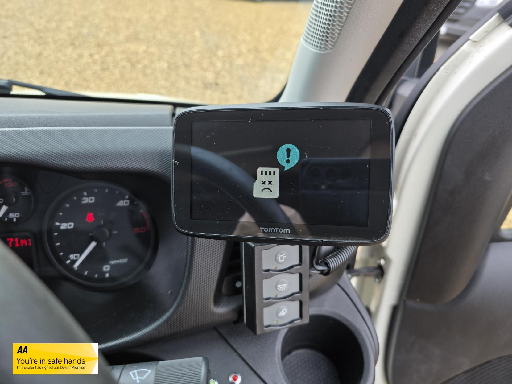 Iveco Daily 2.3D HPI 12V 35S 3520 Panel Van 5dr Diesel Manual MWB Euro 6 (s/s) (116 ps)