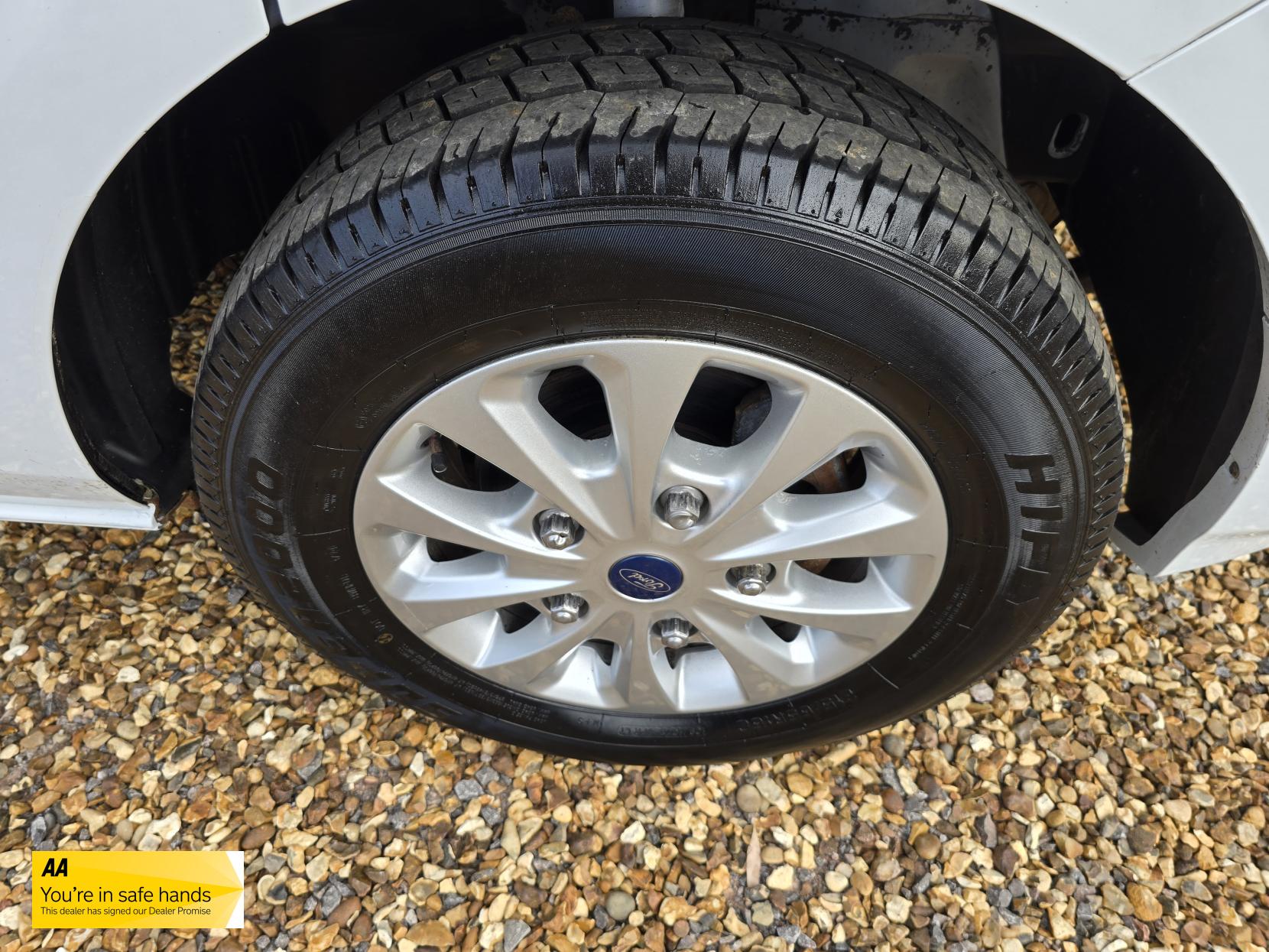 Ford Transit Custom 2.0 300 EcoBlue Limited Panel Van 5dr Diesel Manual L2 H1 Euro 6 (130 ps)