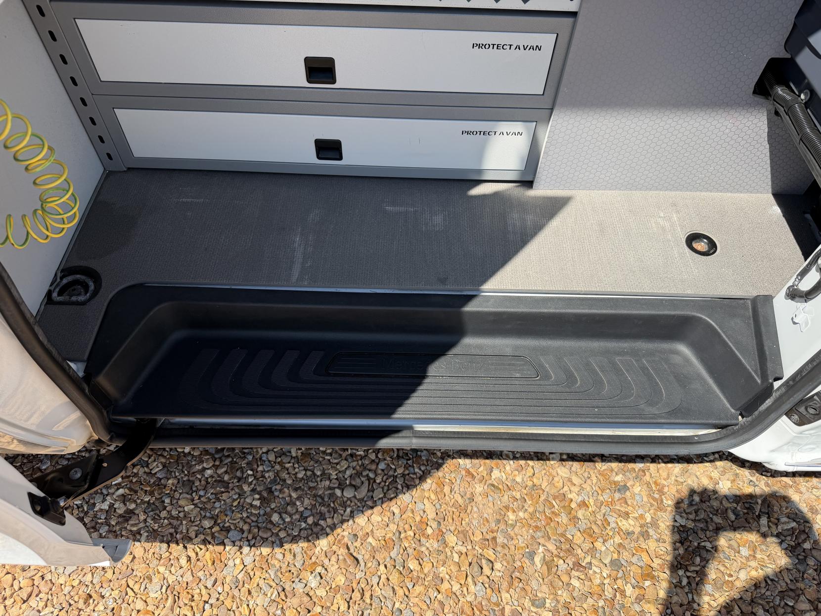 2021 Mercedes-Benz Vito 1.7 114 CDI Progressive Panel Van 5dr Diesel Manual FWD L2 Euro 6 (s/s) (LWB) (136 ps) - Thumbnail 47