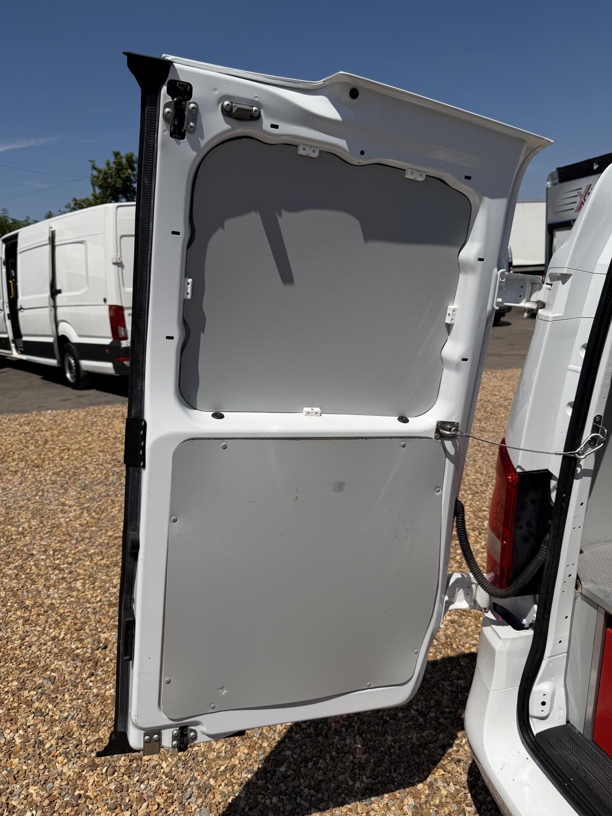 2021 Mercedes-Benz Vito 1.7 114 CDI Progressive Panel Van 5dr Diesel Manual FWD L2 Euro 6 (s/s) (LWB) (136 ps) - Thumbnail 26