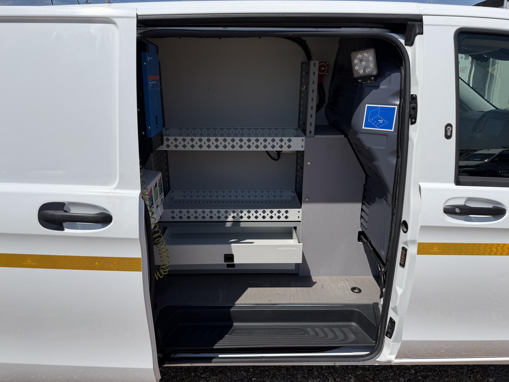 2021 Mercedes-Benz Vito 1.7 114 CDI Progressive Panel Van 5dr Diesel Manual FWD L2 Euro 6 (s/s) (LWB) (136 ps) - Thumbnail 42