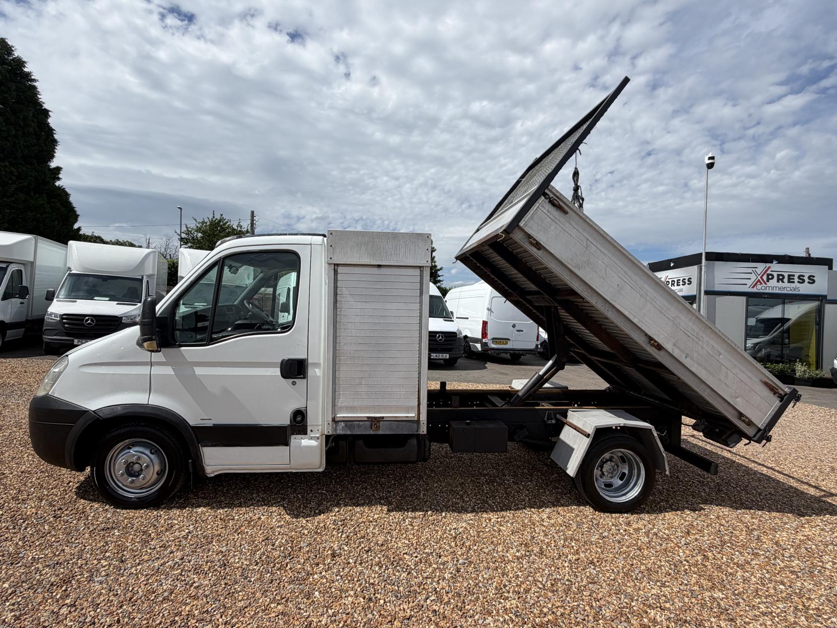 2007 Iveco Daily 3.0 TD 35C15 Chassis Cab 2dr Diesel Manual L2 (144 bhp) - Thumbnail 7