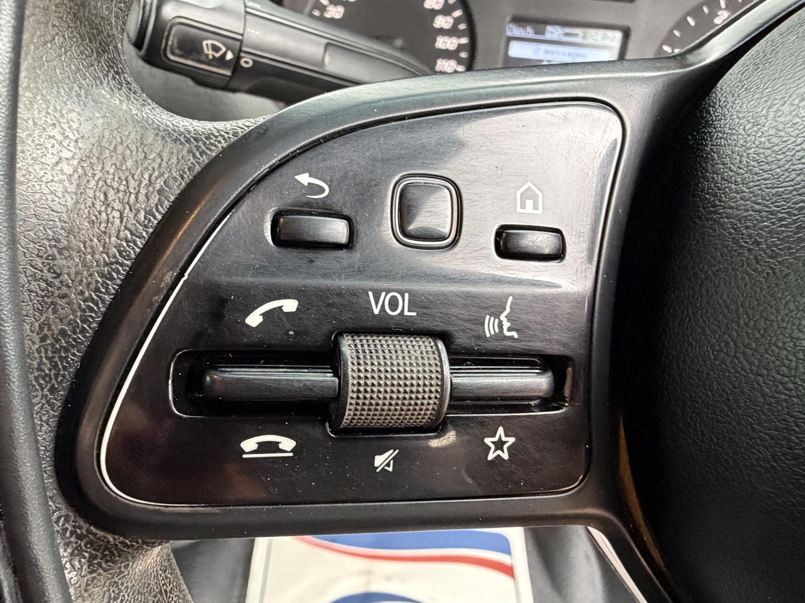 2019 Mercedes-Benz Sprinter 2.1 316 CDI Panel Van 5dr Diesel Manual RWD L2 H2 Euro 6 (163 ps) - Thumbnail 14