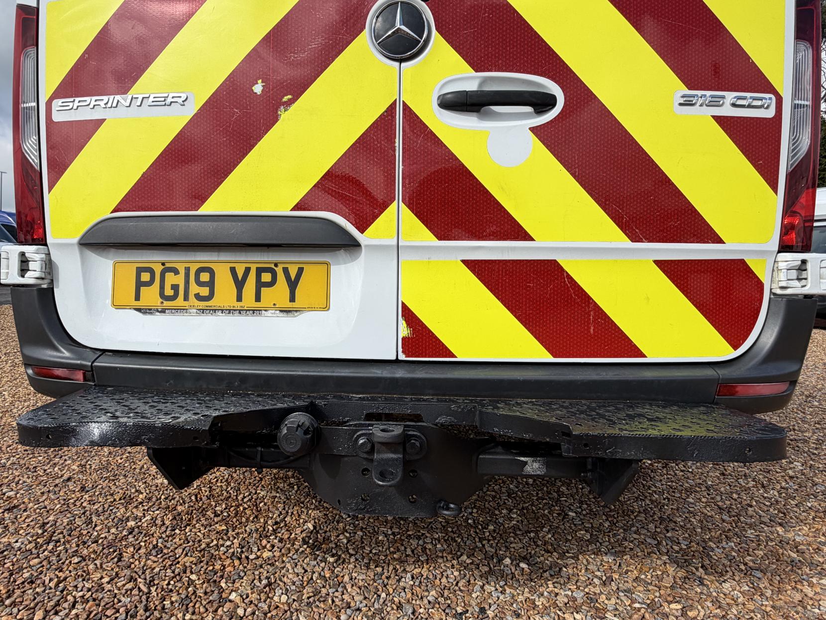 2019 Mercedes-Benz Sprinter 2.1 316 CDI Panel Van 5dr Diesel Manual RWD L2 H2 Euro 6 (163 ps) - Thumbnail 44