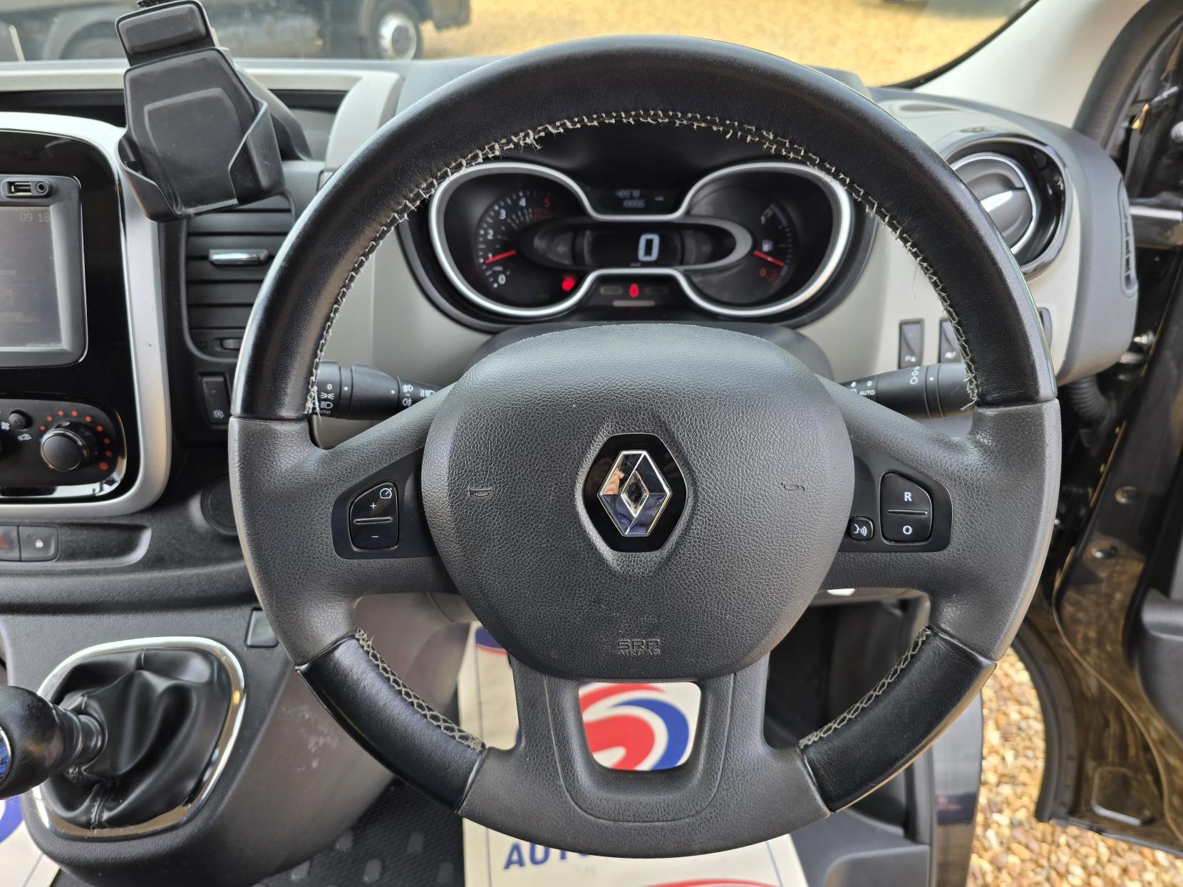 Renault Trafic 1.6 dCi ENERGY 27 Sport Nav Panel Van 5dr Diesel Manual SWB Standard Roof Euro 6 (s/s) (125 ps)