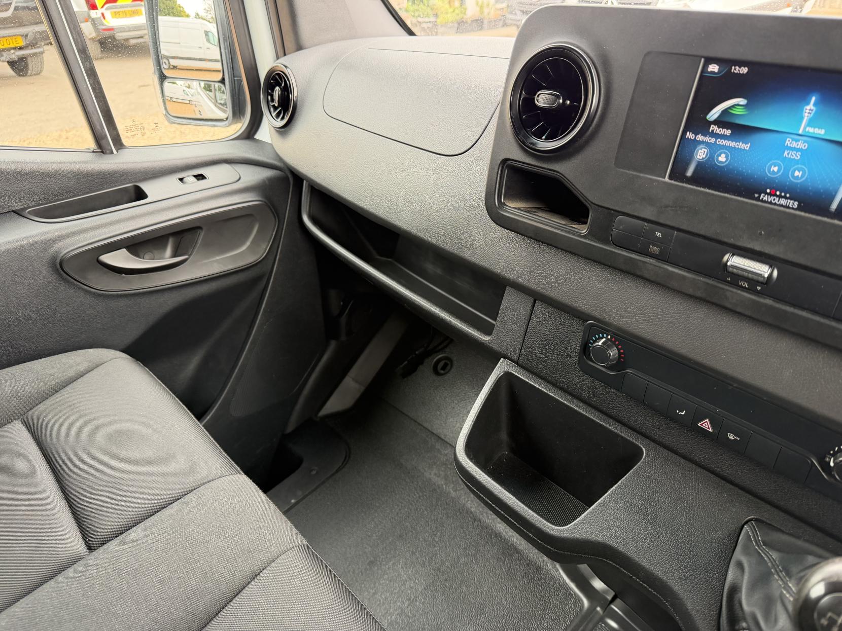 2020 Mercedes-Benz Sprinter 2.1 314 CDI Panel Van 5dr Diesel Manual RWD L3 H2 Euro 6 (143 ps) - Thumbnail 29