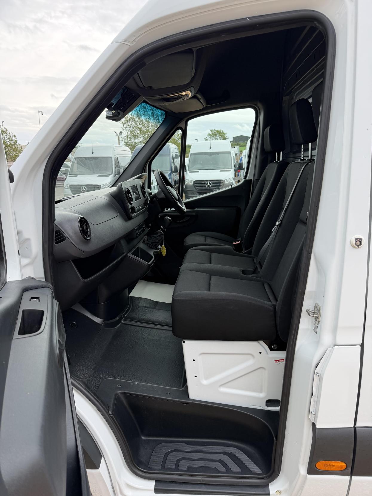 2020 Mercedes-Benz Sprinter 2.1 314 CDI Panel Van 5dr Diesel Manual RWD L3 H2 Euro 6 (143 ps) - Thumbnail 30
