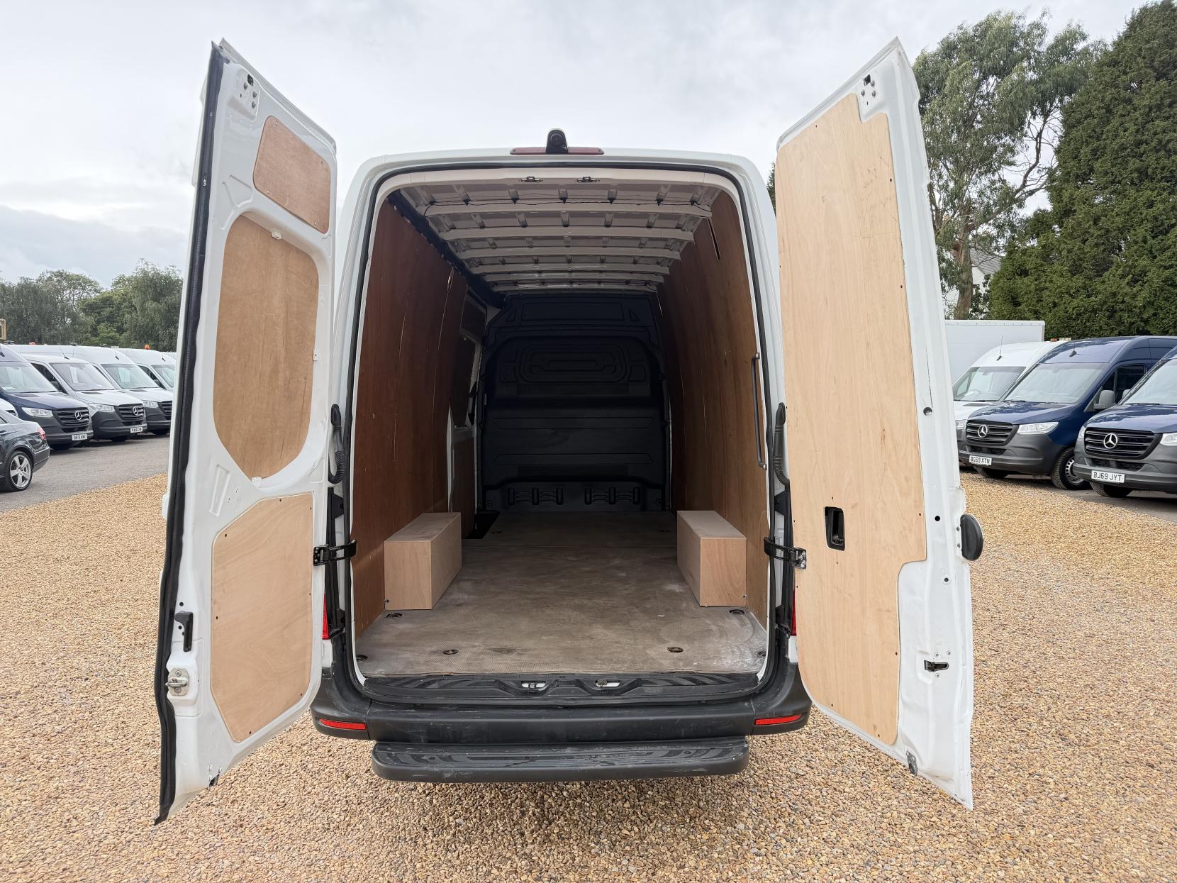 2020 Mercedes-Benz Sprinter 2.1 314 CDI Panel Van 5dr Diesel Manual RWD L3 H2 Euro 6 (143 ps) - Thumbnail 3