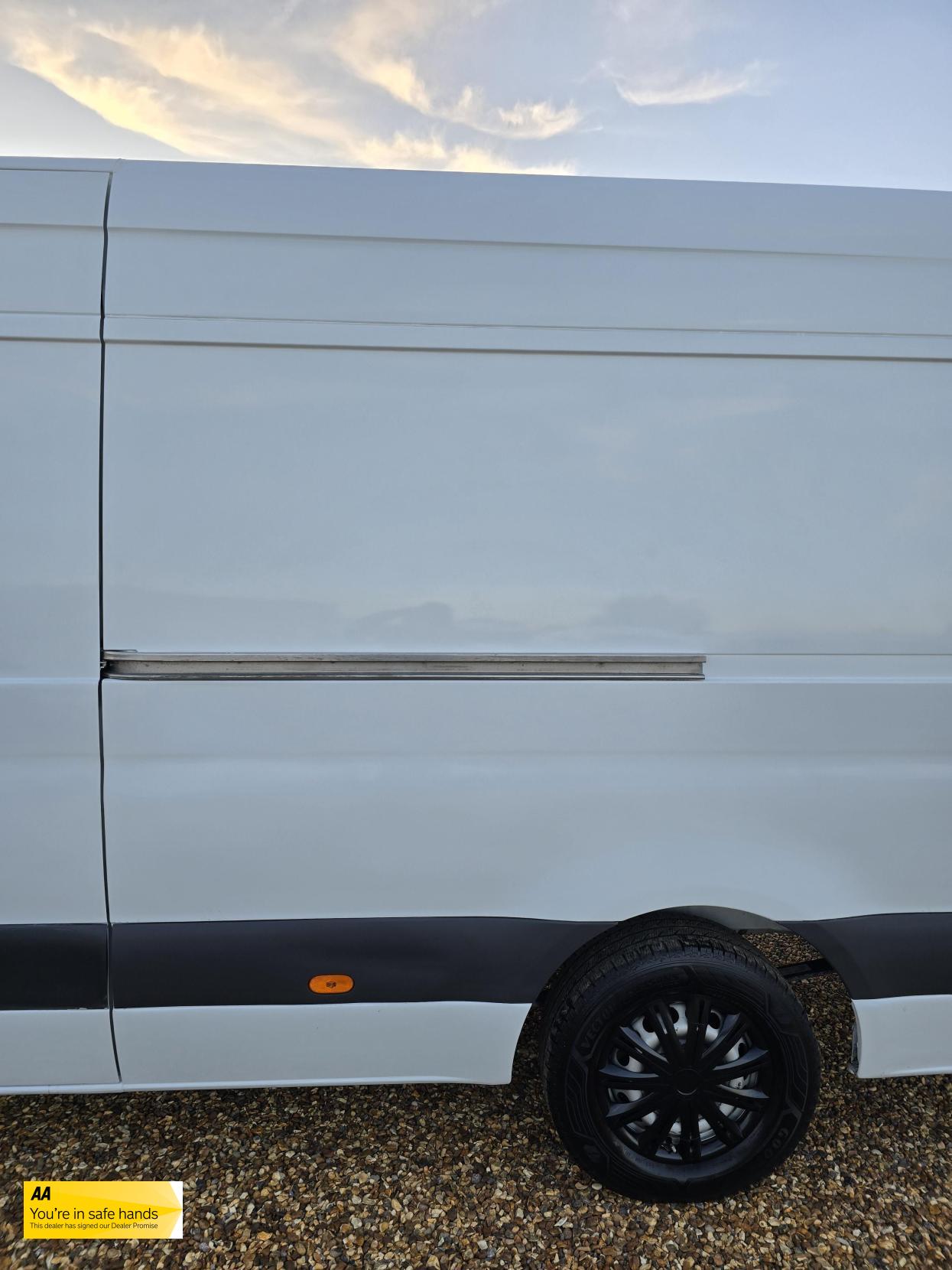 Mercedes-Benz Sprinter 2.1 311 CDI Panel Van 5dr Diesel Manual RWD L3 H2 Euro 6 (114 ps)